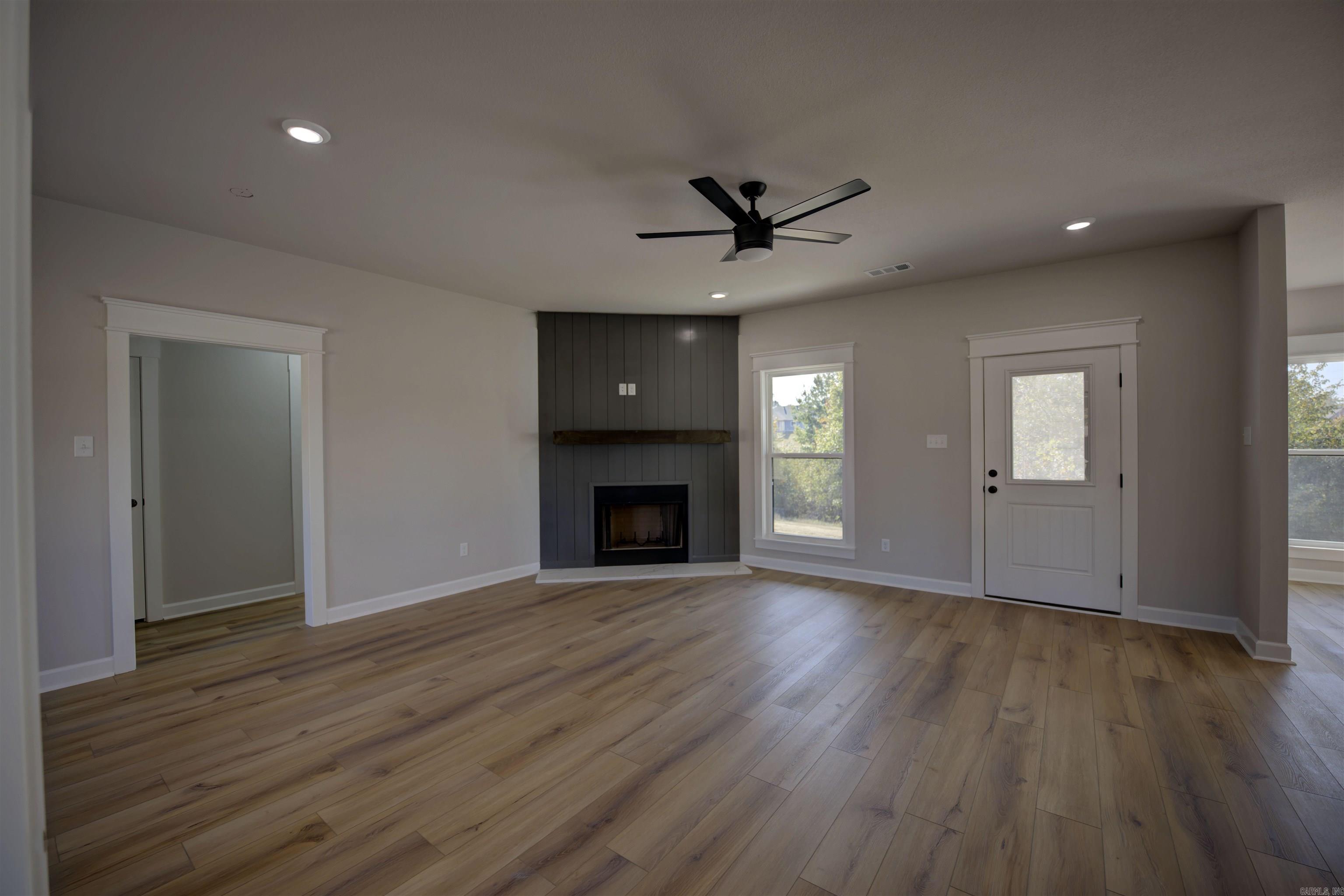 9073 Creekview Drive