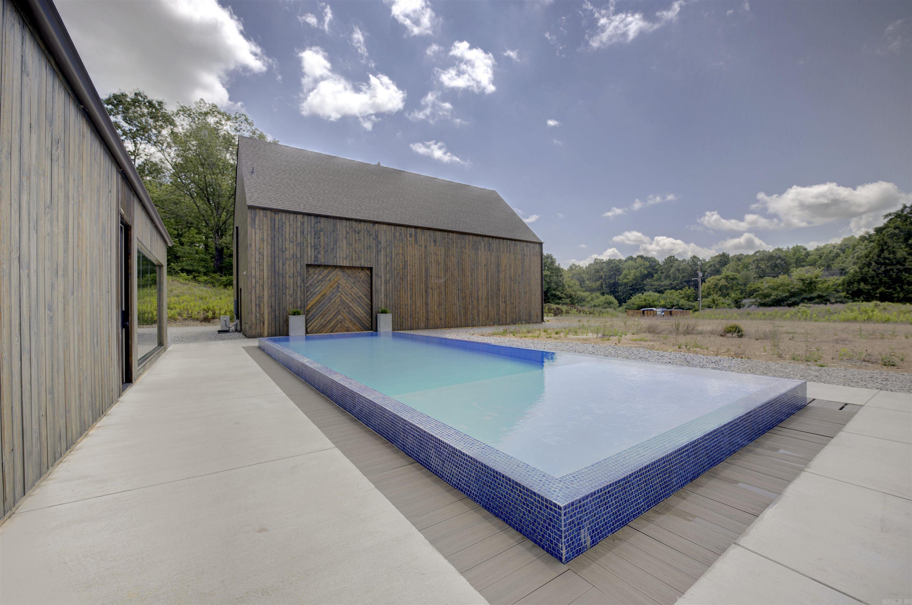 4218 W Jackman Road