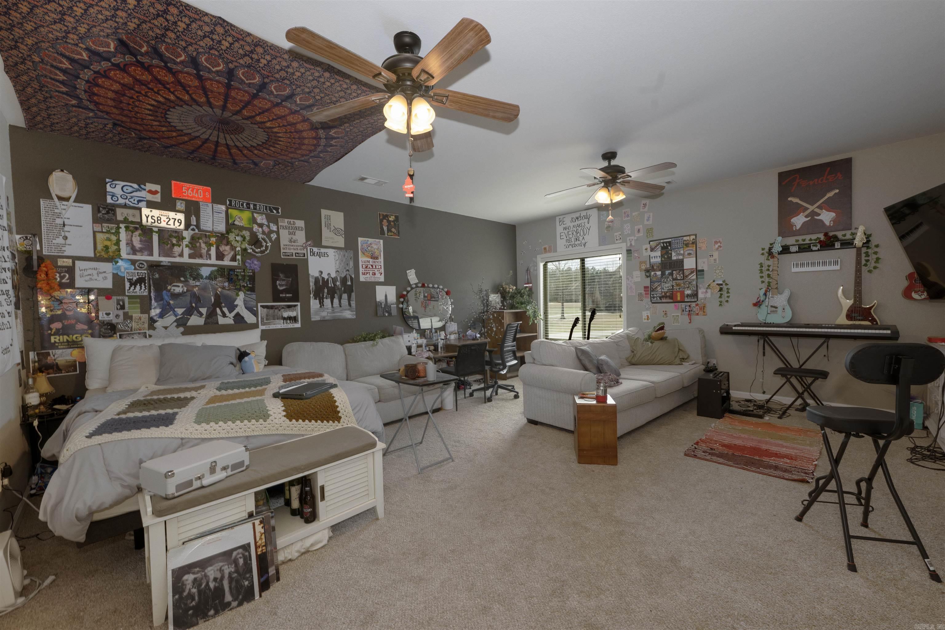 11039 Stonehill Drive
