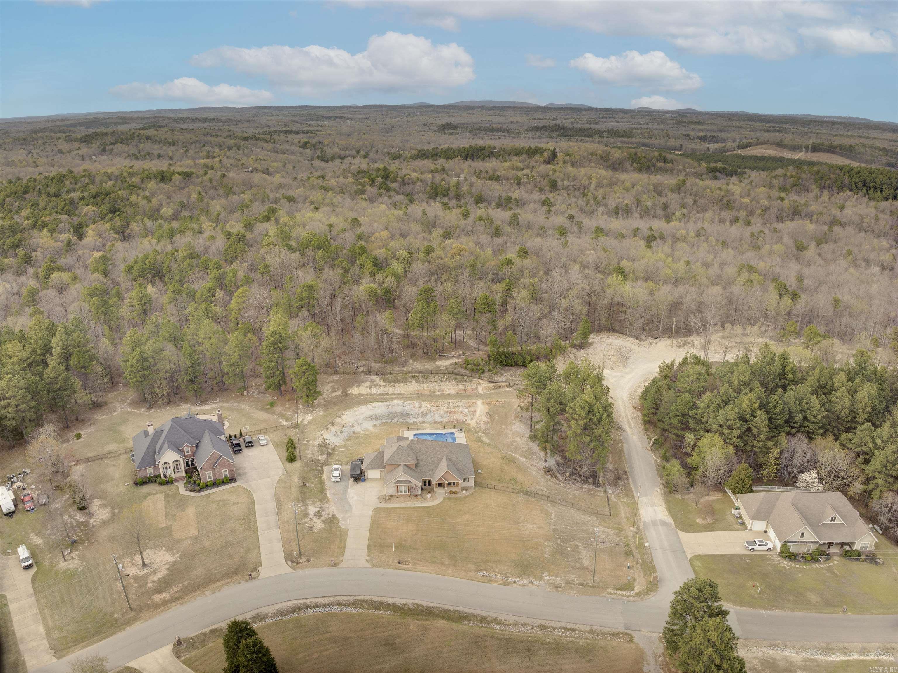 11039 Stonehill Drive