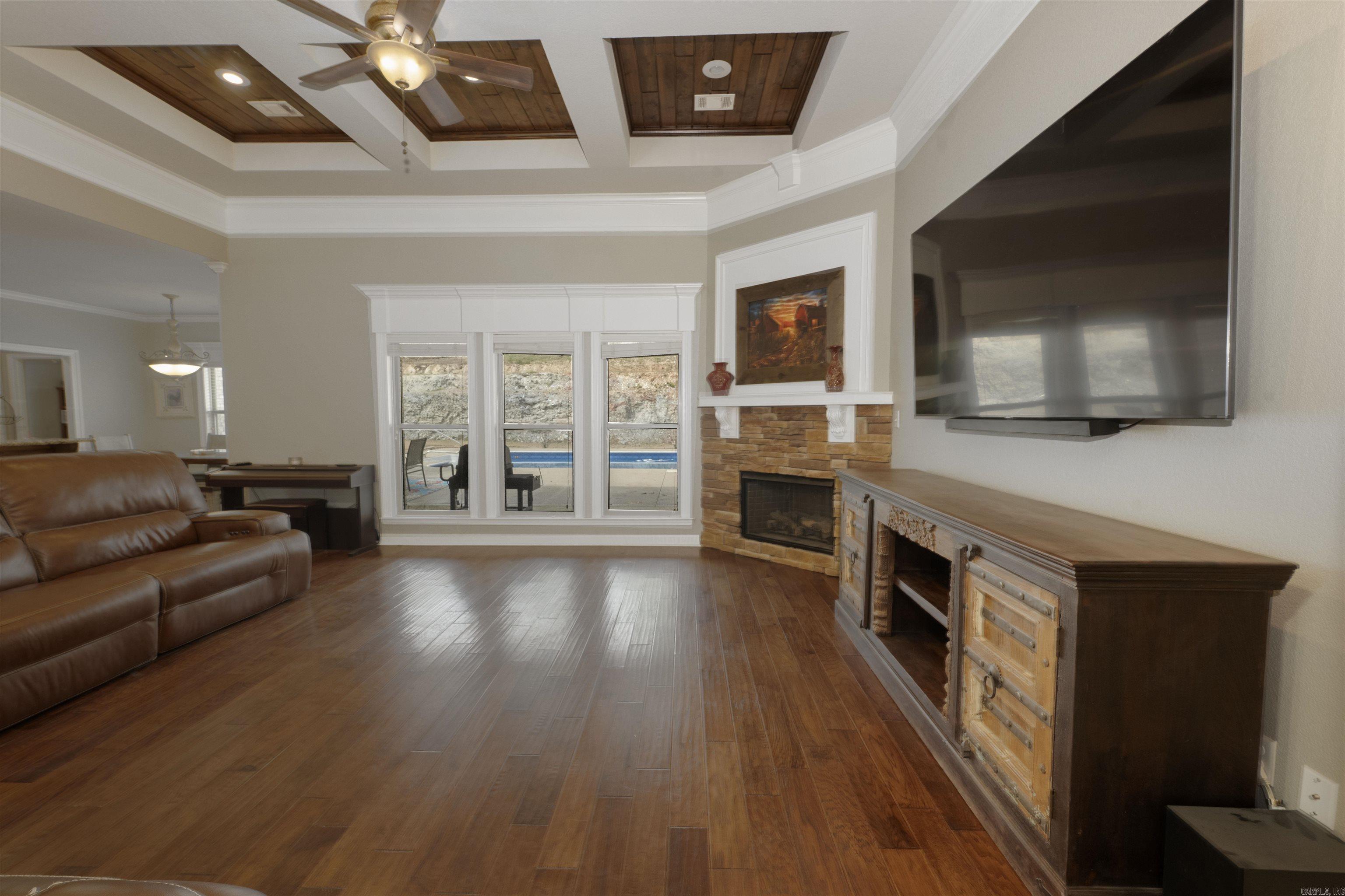 11039 Stonehill Drive