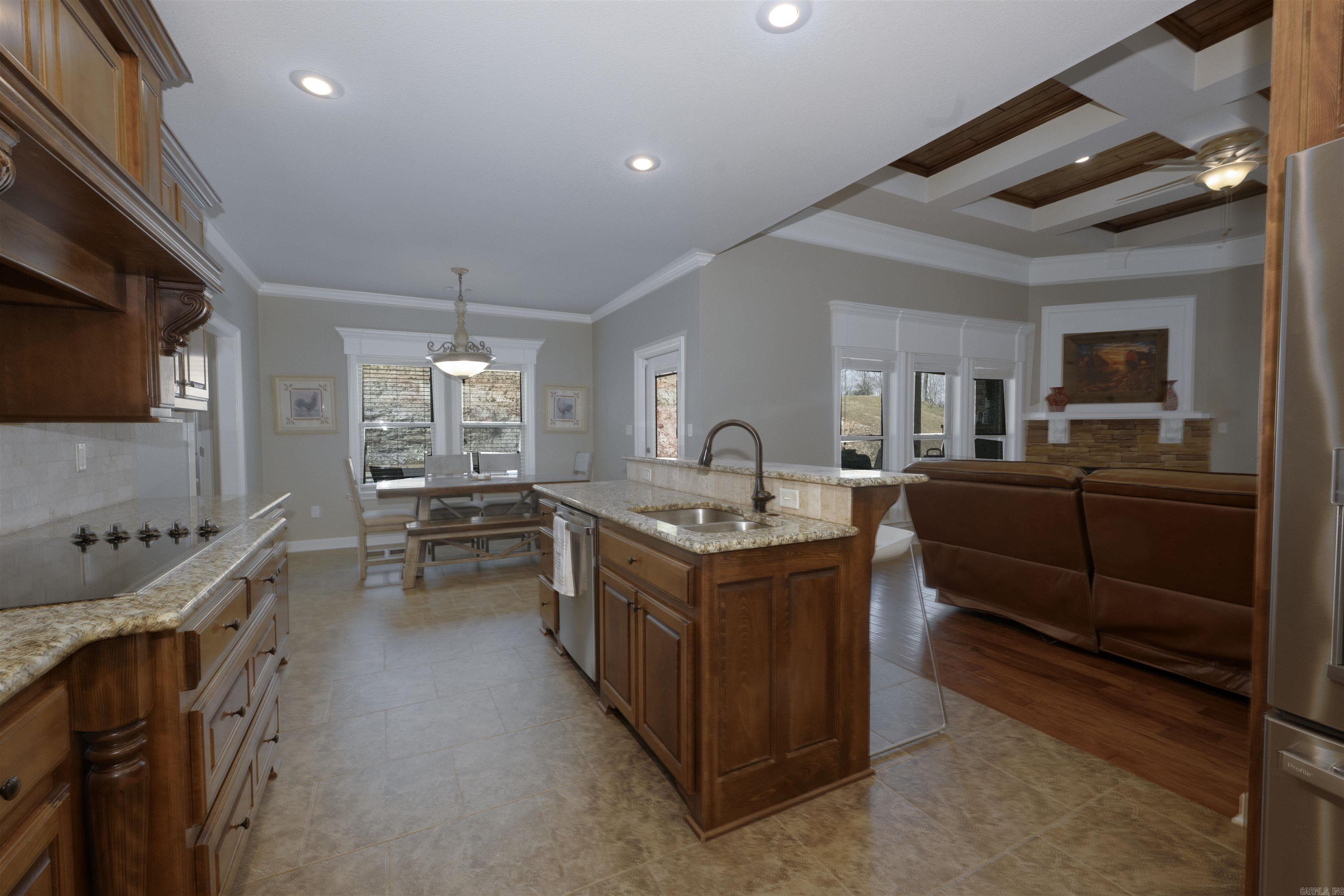 11039 Stonehill Drive