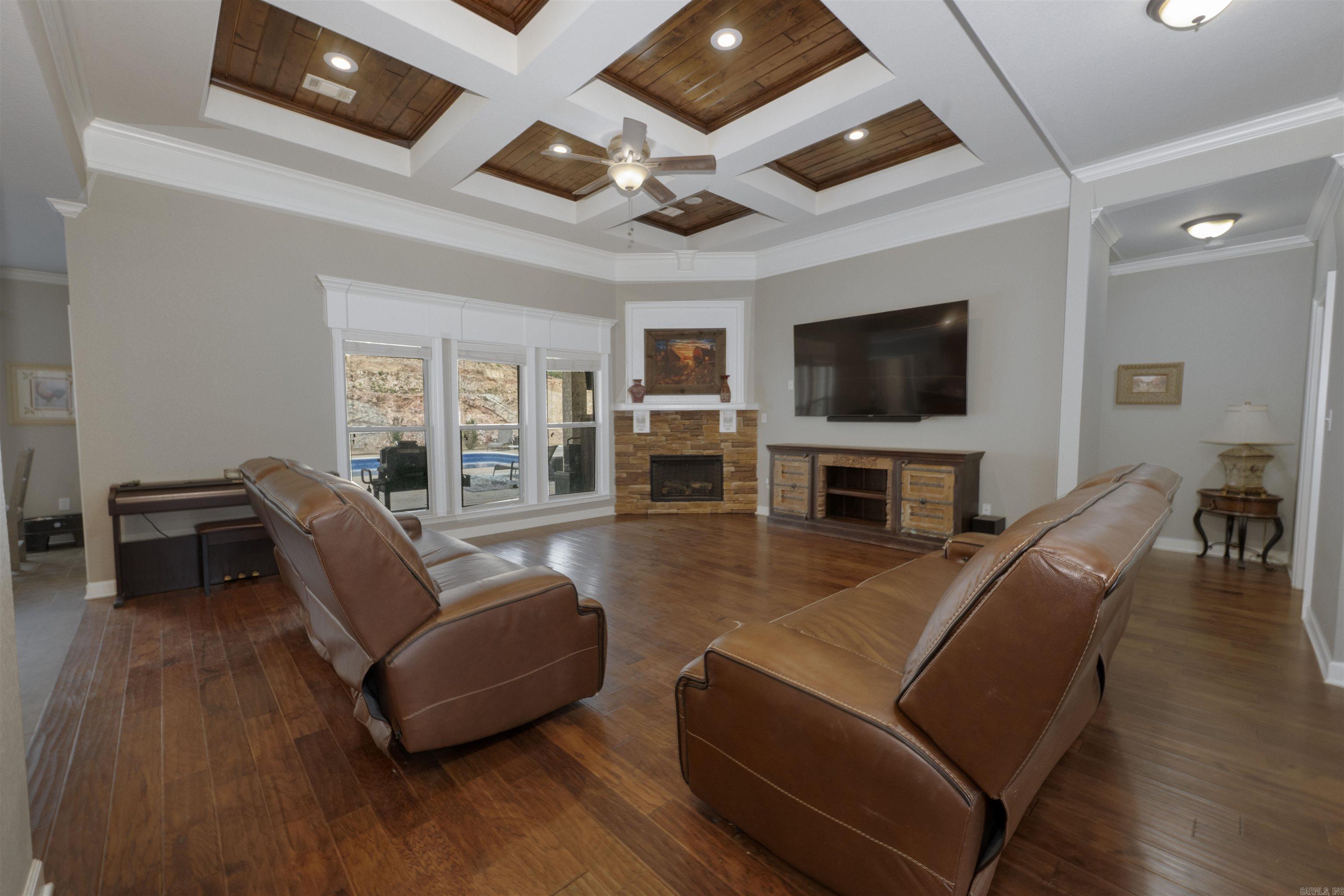 11039 Stonehill Drive