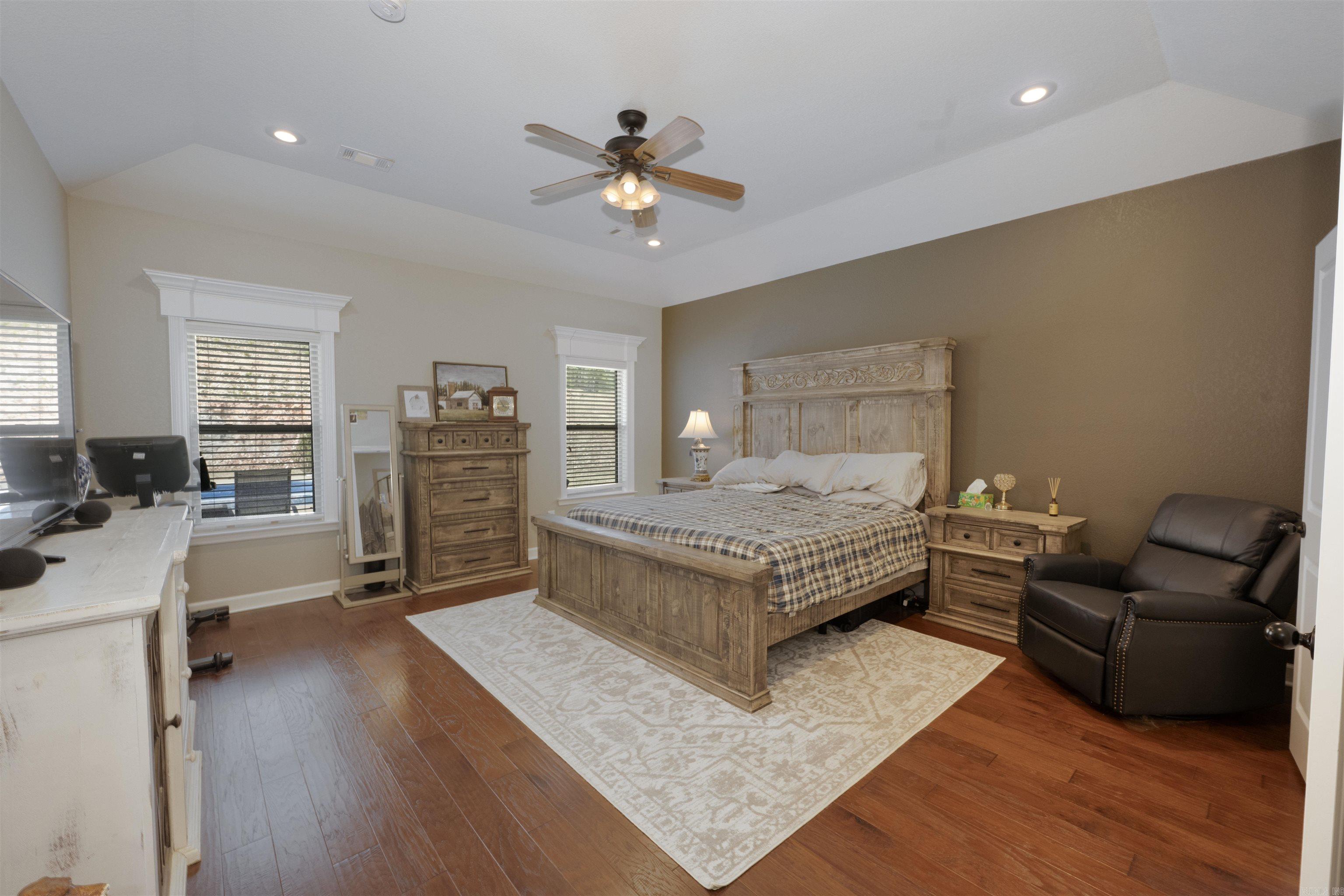 11039 Stonehill Drive