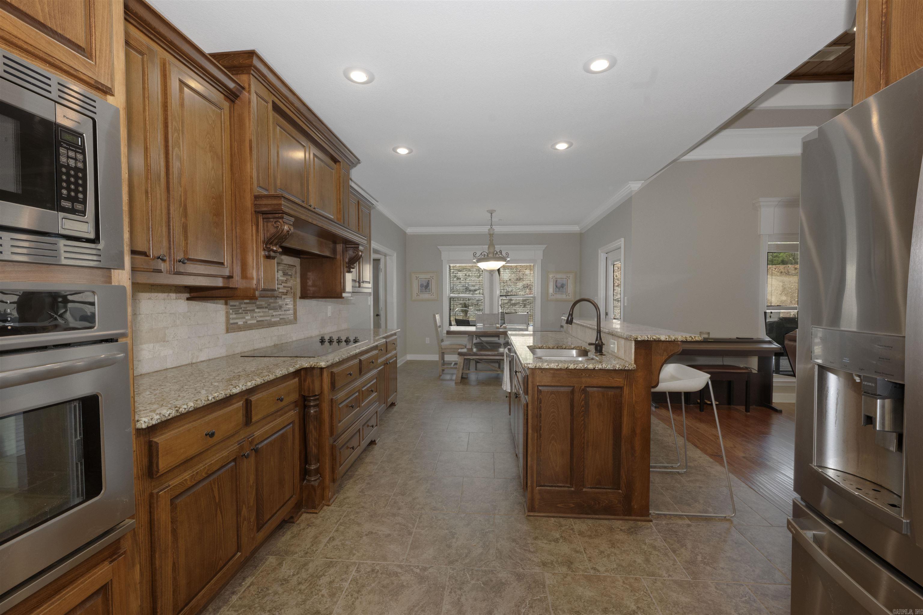 11039 Stonehill Drive