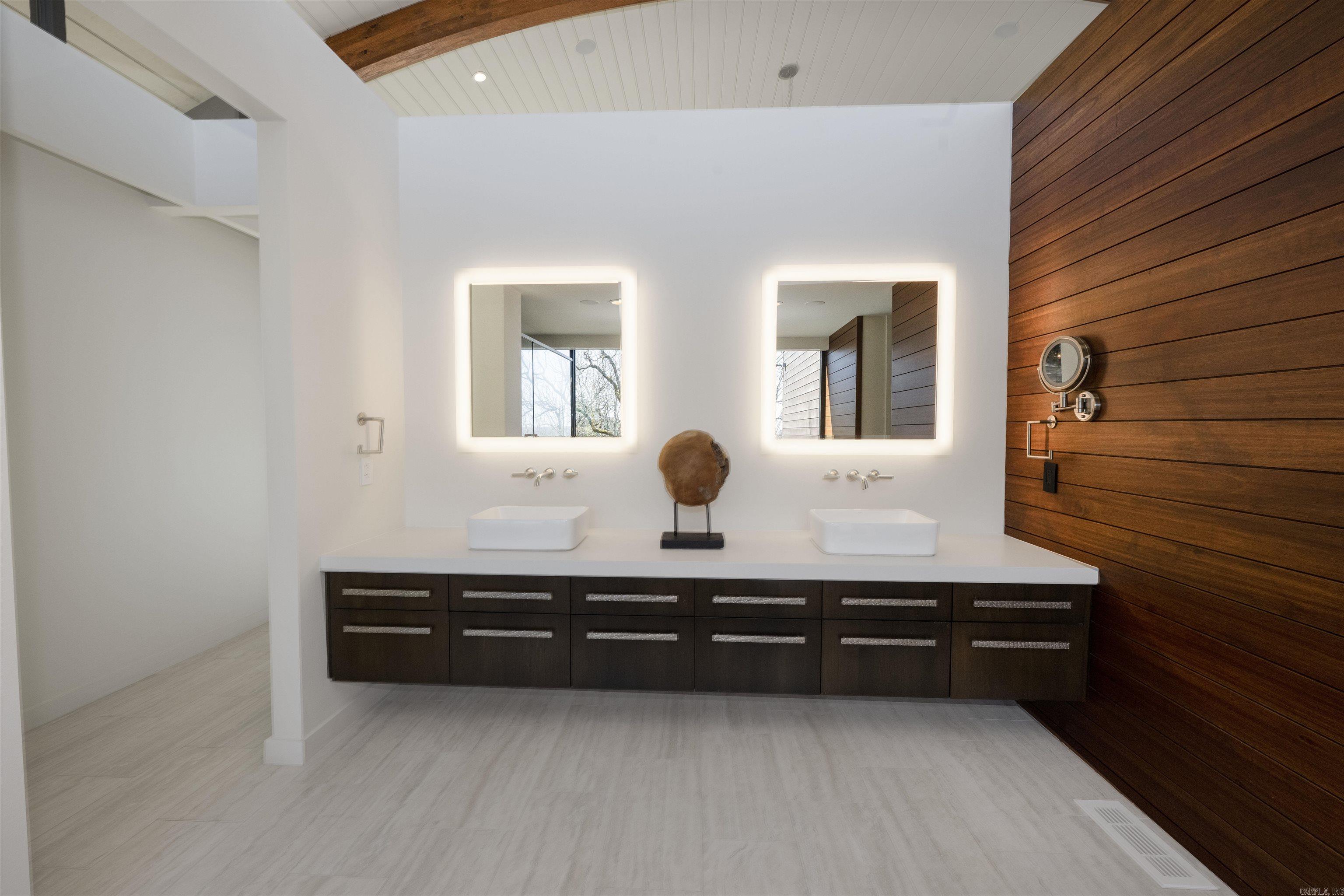 13820 Beau Vue Drive