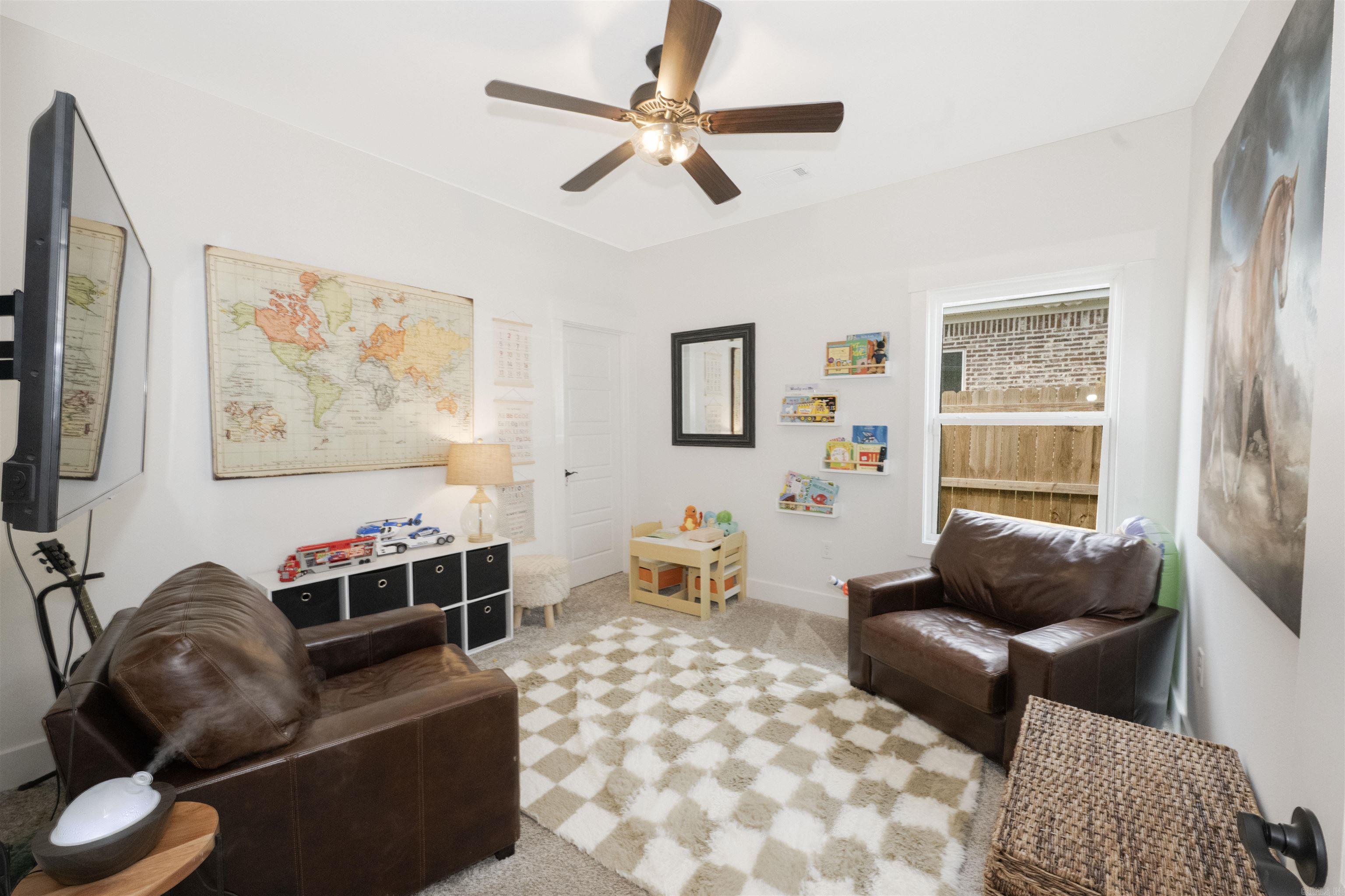 6018 Coral Ridge