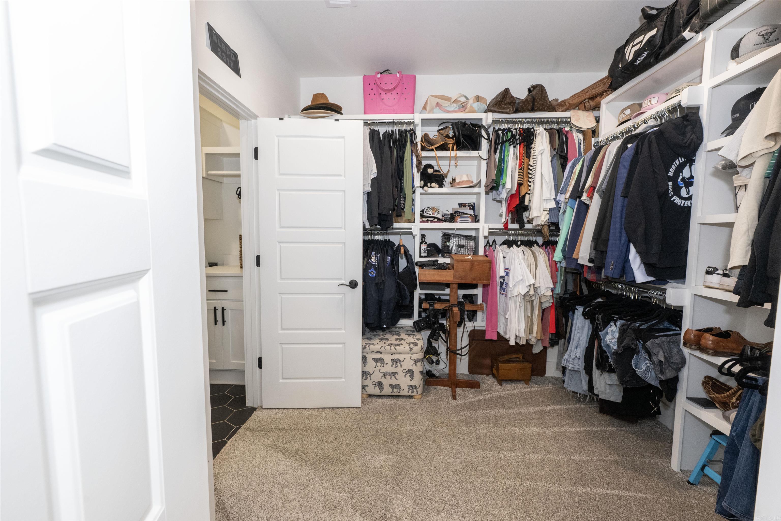6018 Coral Ridge