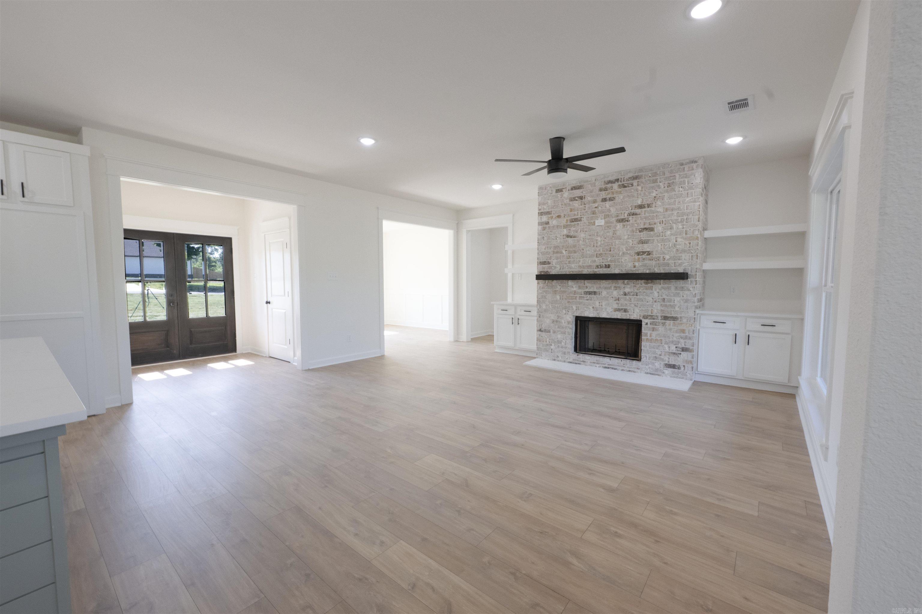 1068 Creekwood Circle