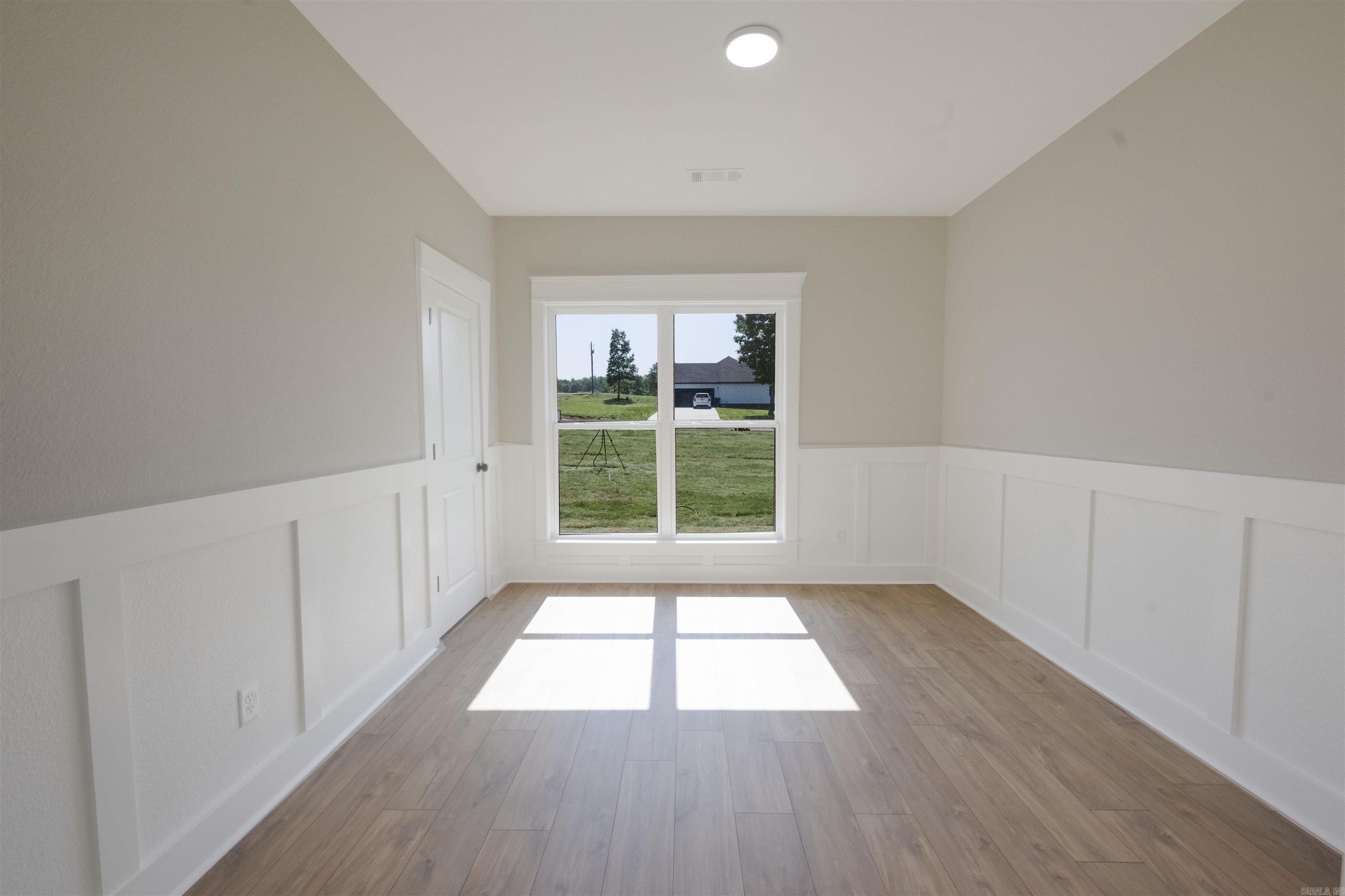 1068 Creekwood Circle