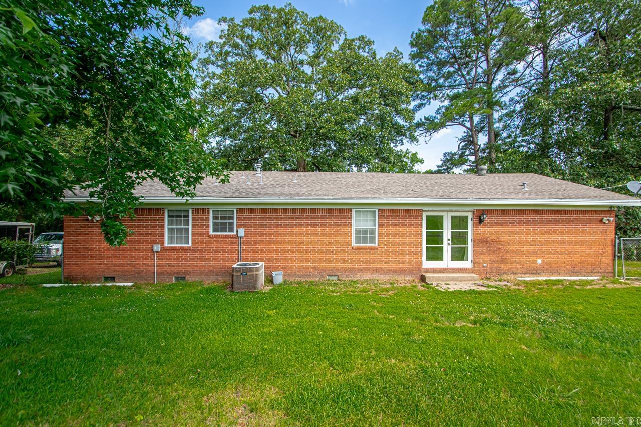 523 Woodland Drive