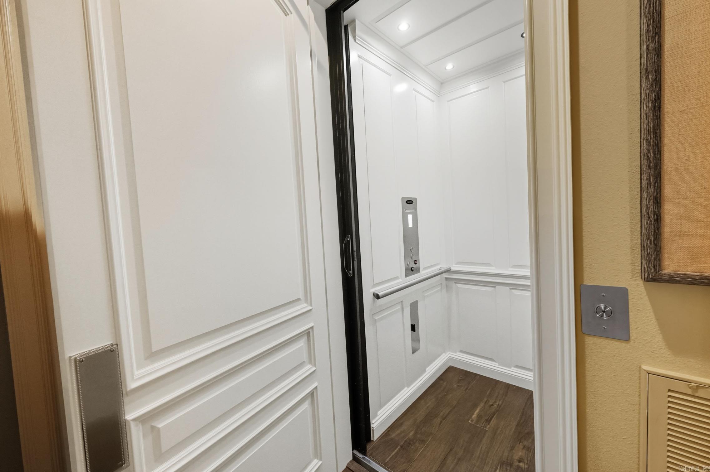 243 Wilson Point