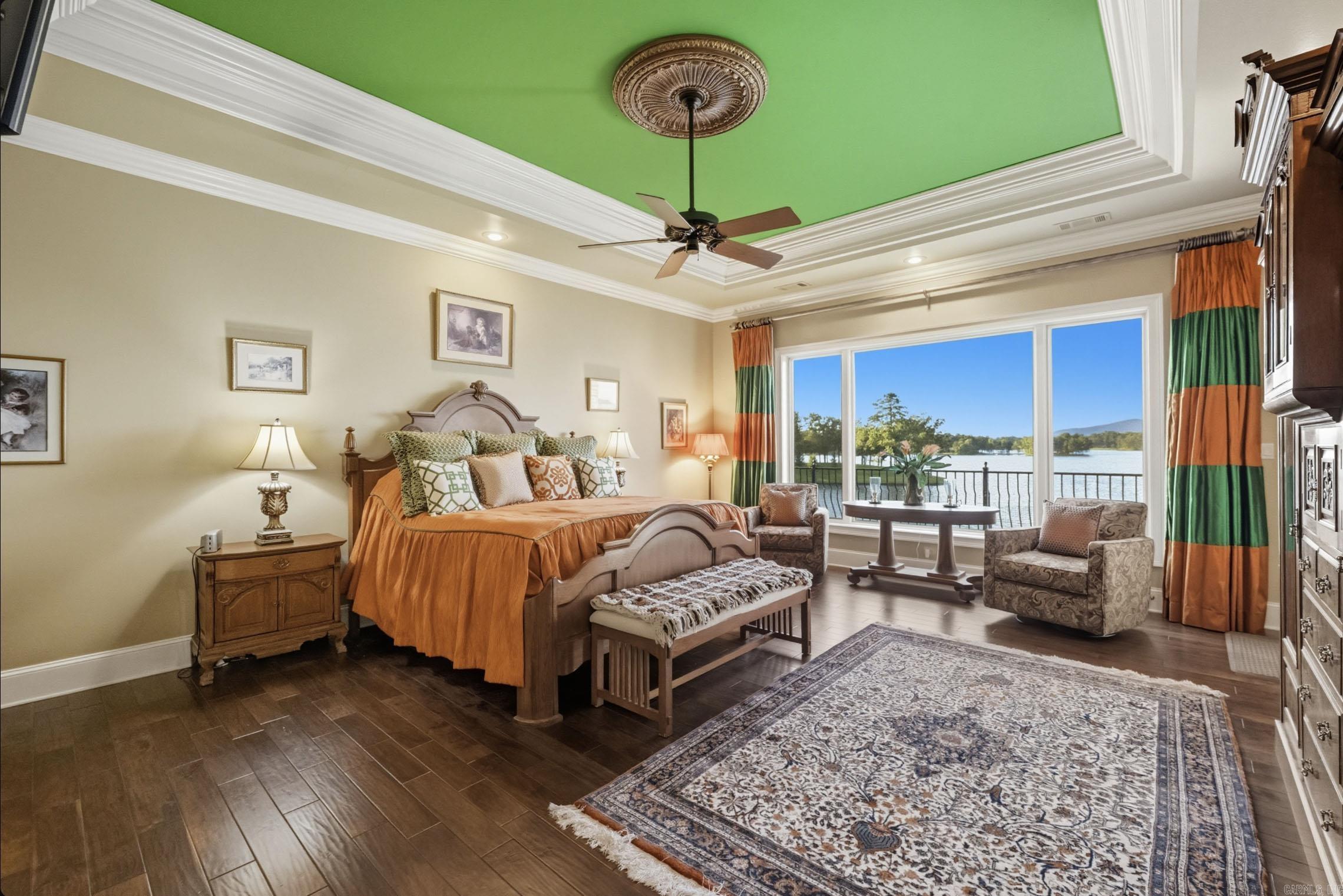 243 Wilson Point
