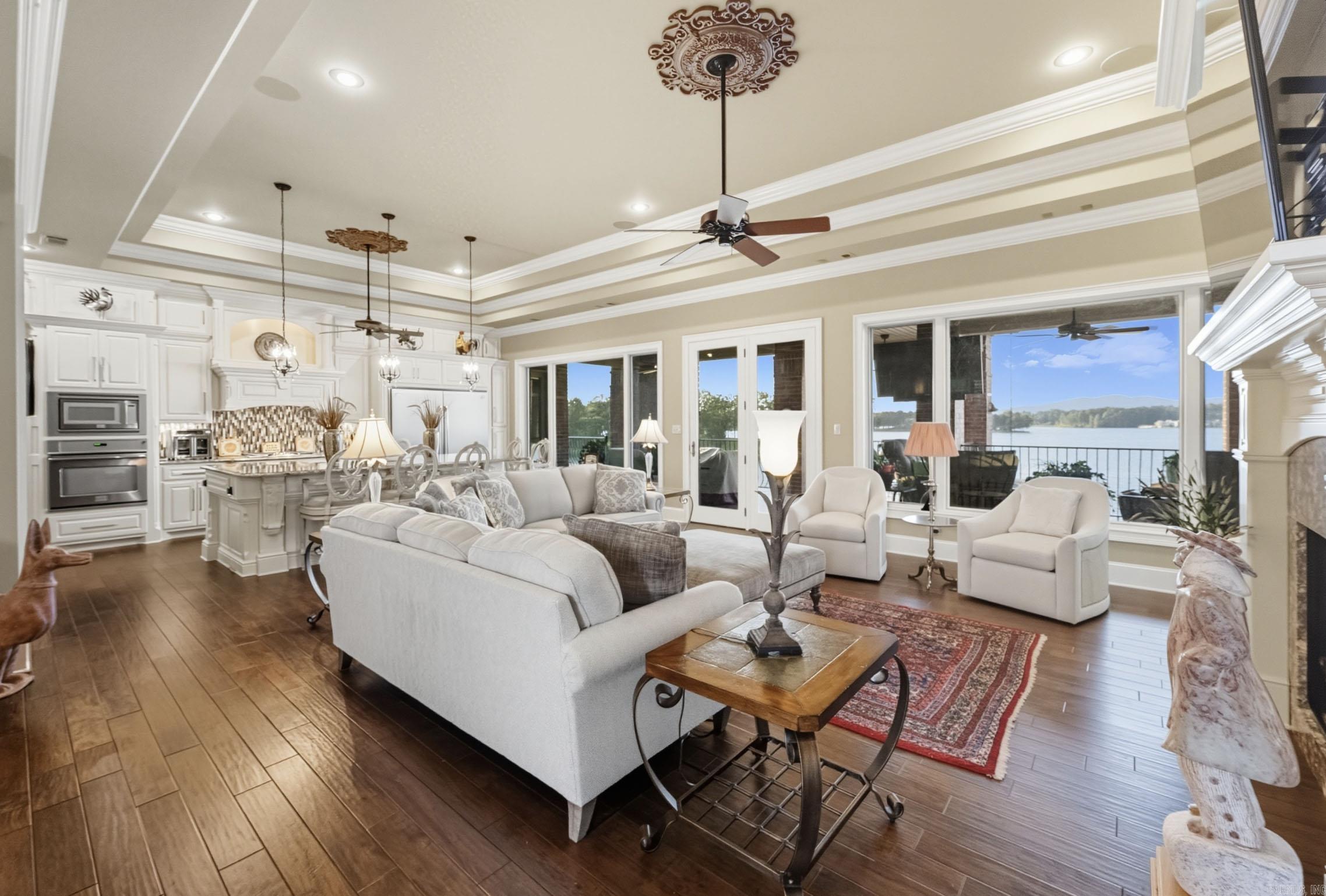 243 Wilson Point