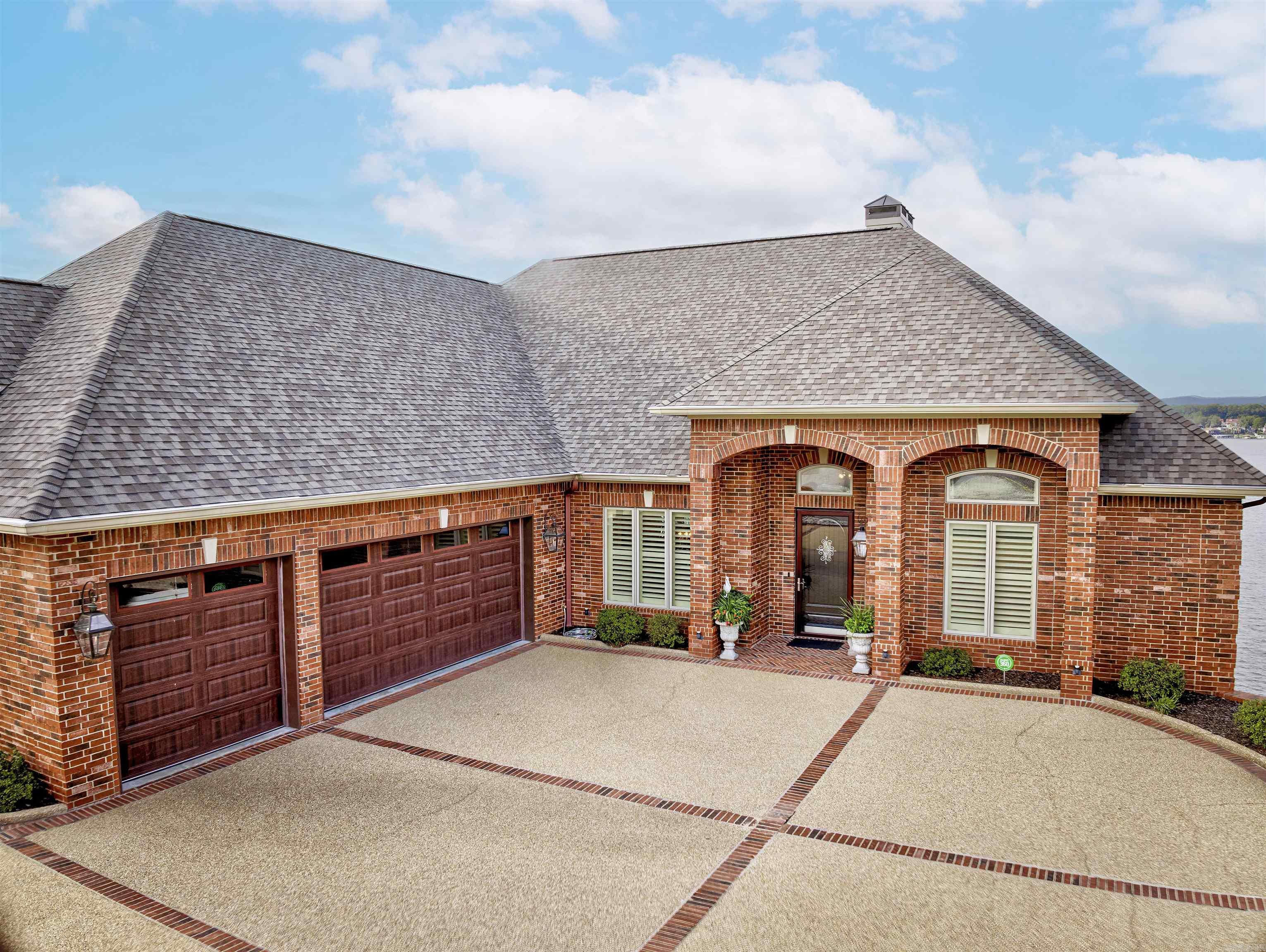 243 Wilson Point