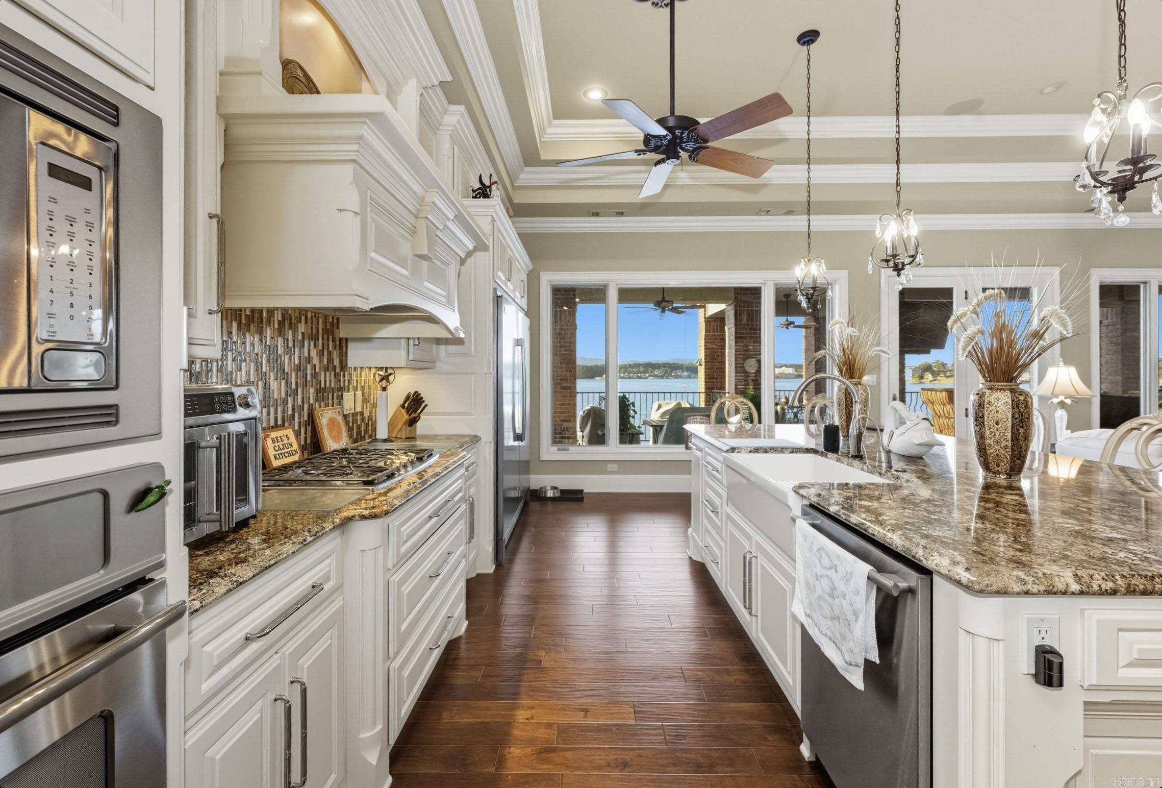 243 Wilson Point