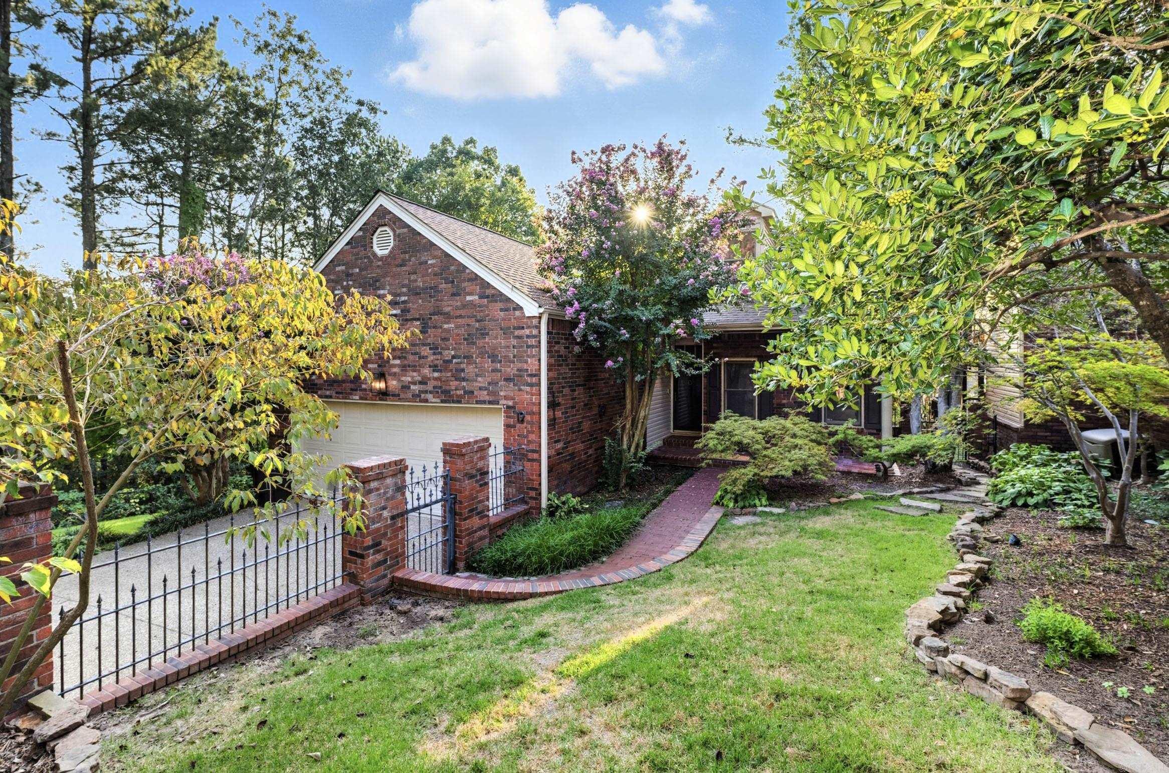 801 Pleasant Valley Drive