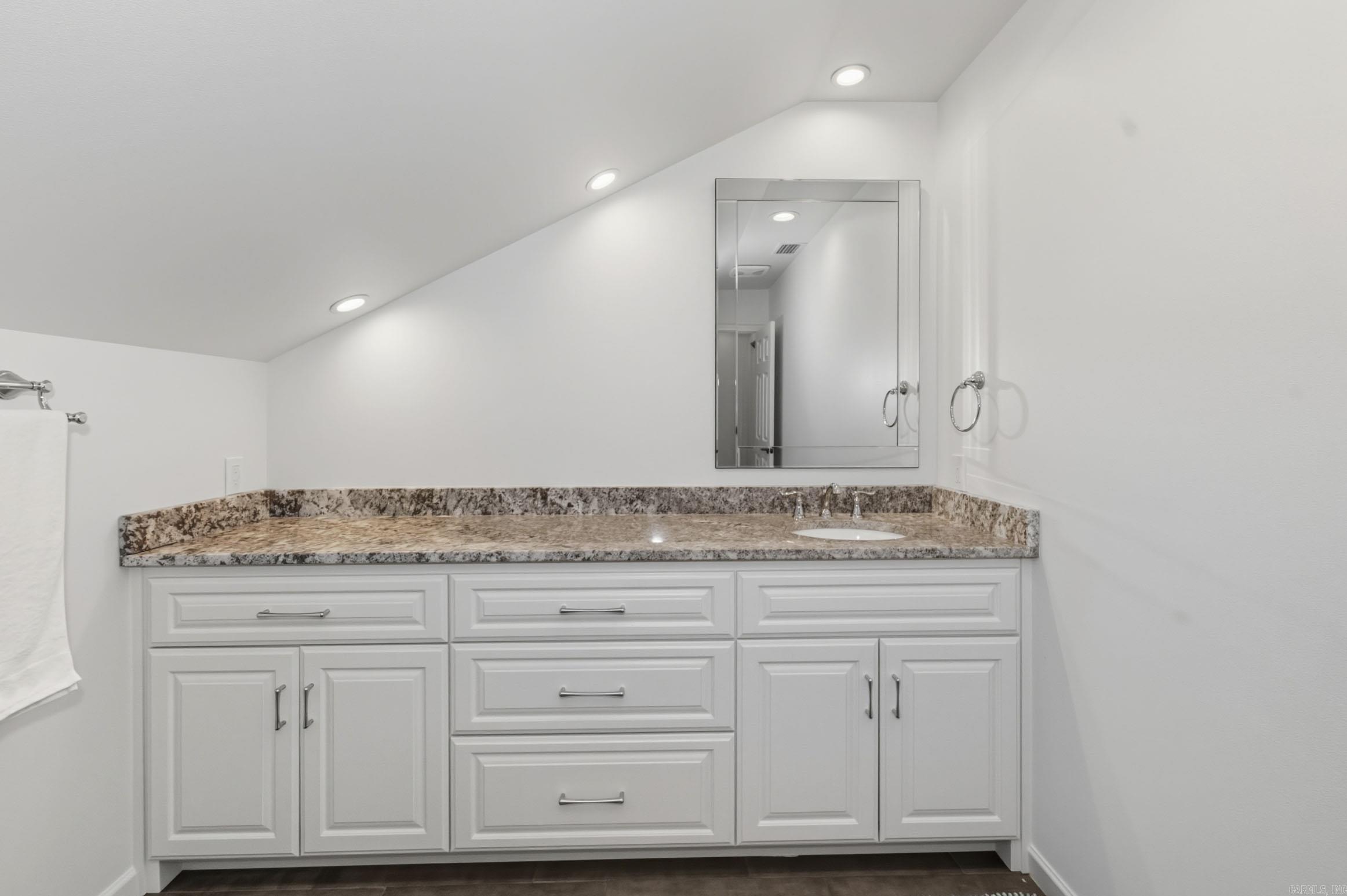 801 Pleasant Valley Drive