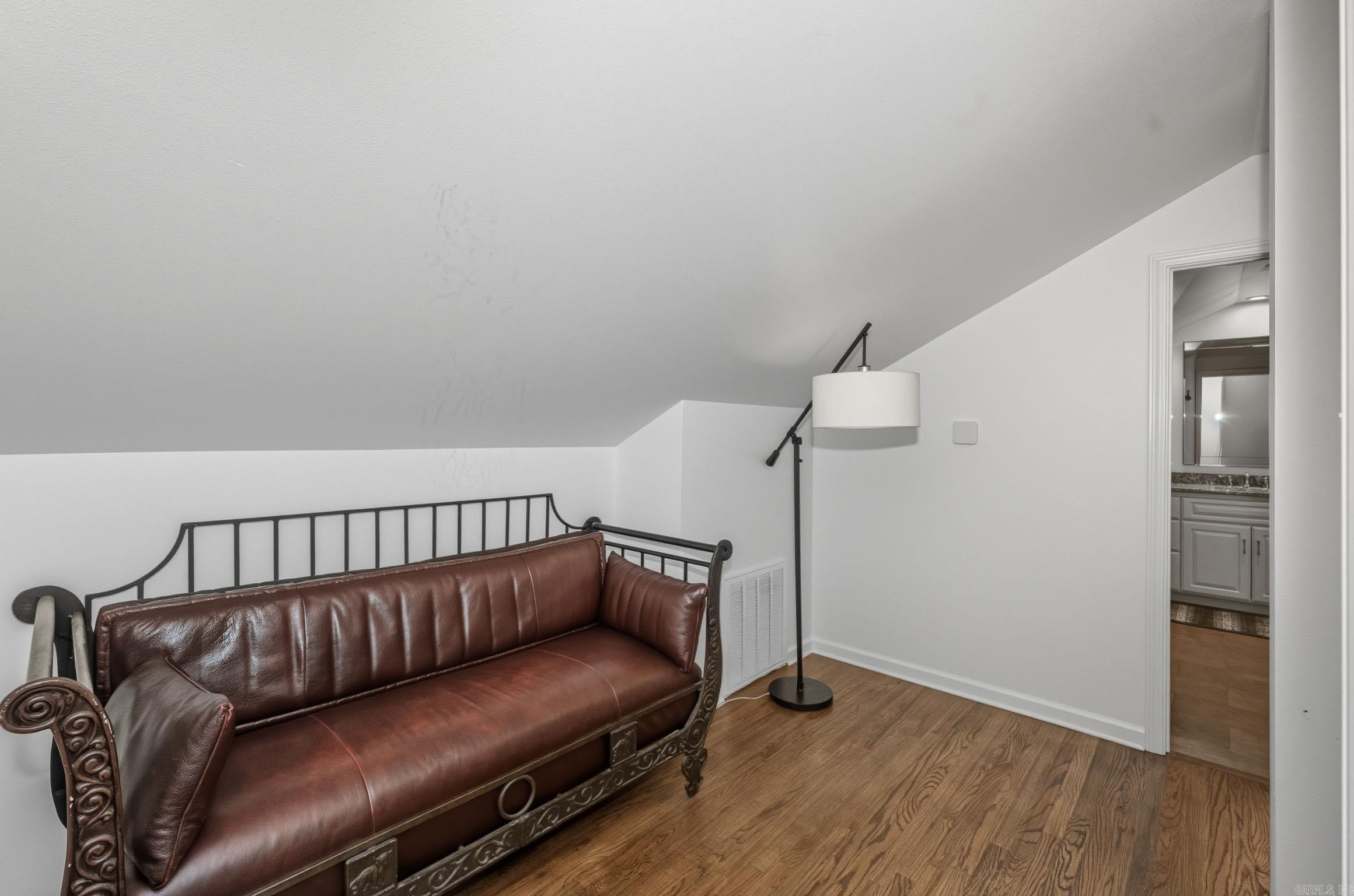 801 Pleasant Valley Drive