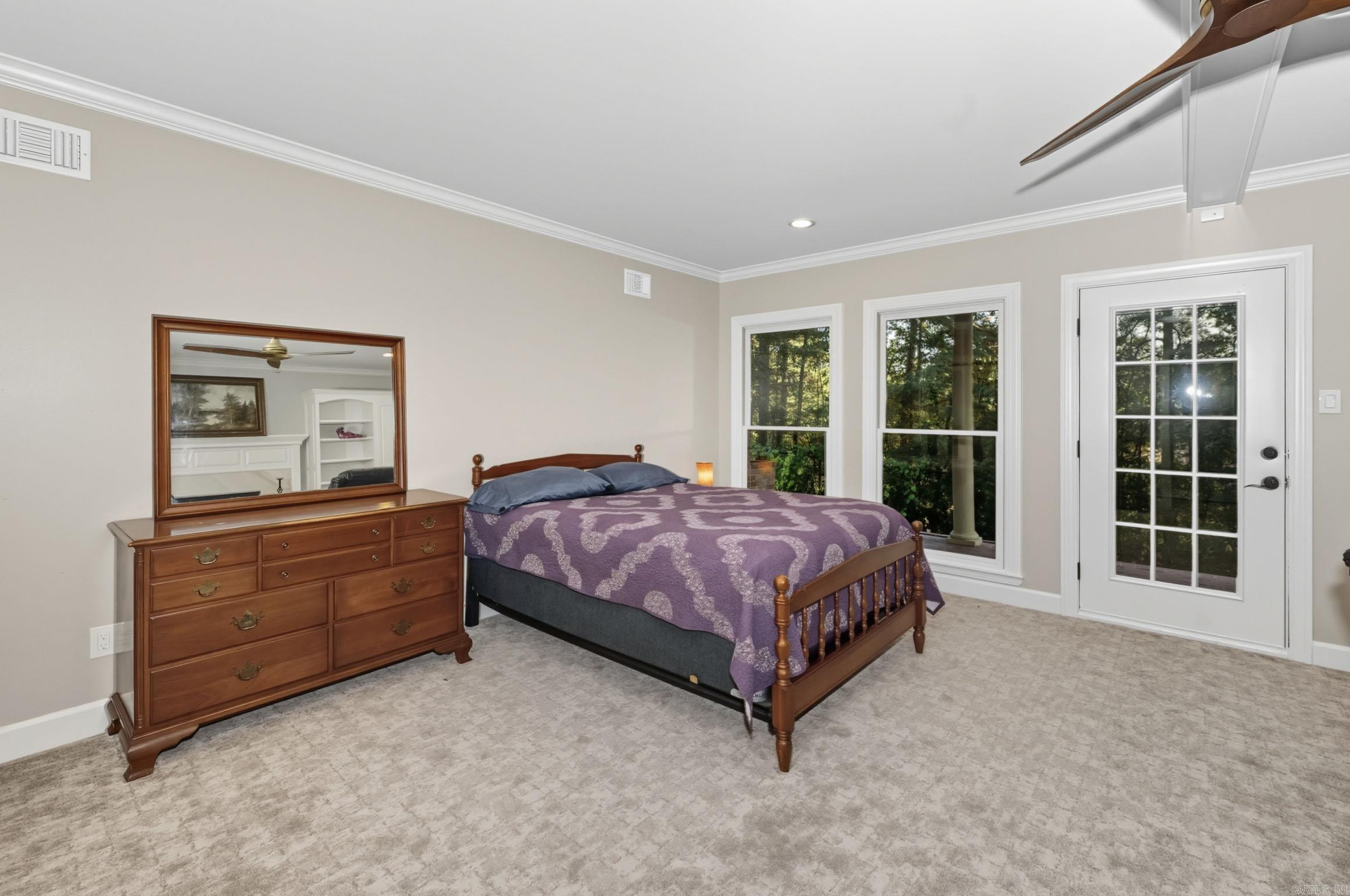 801 Pleasant Valley Drive