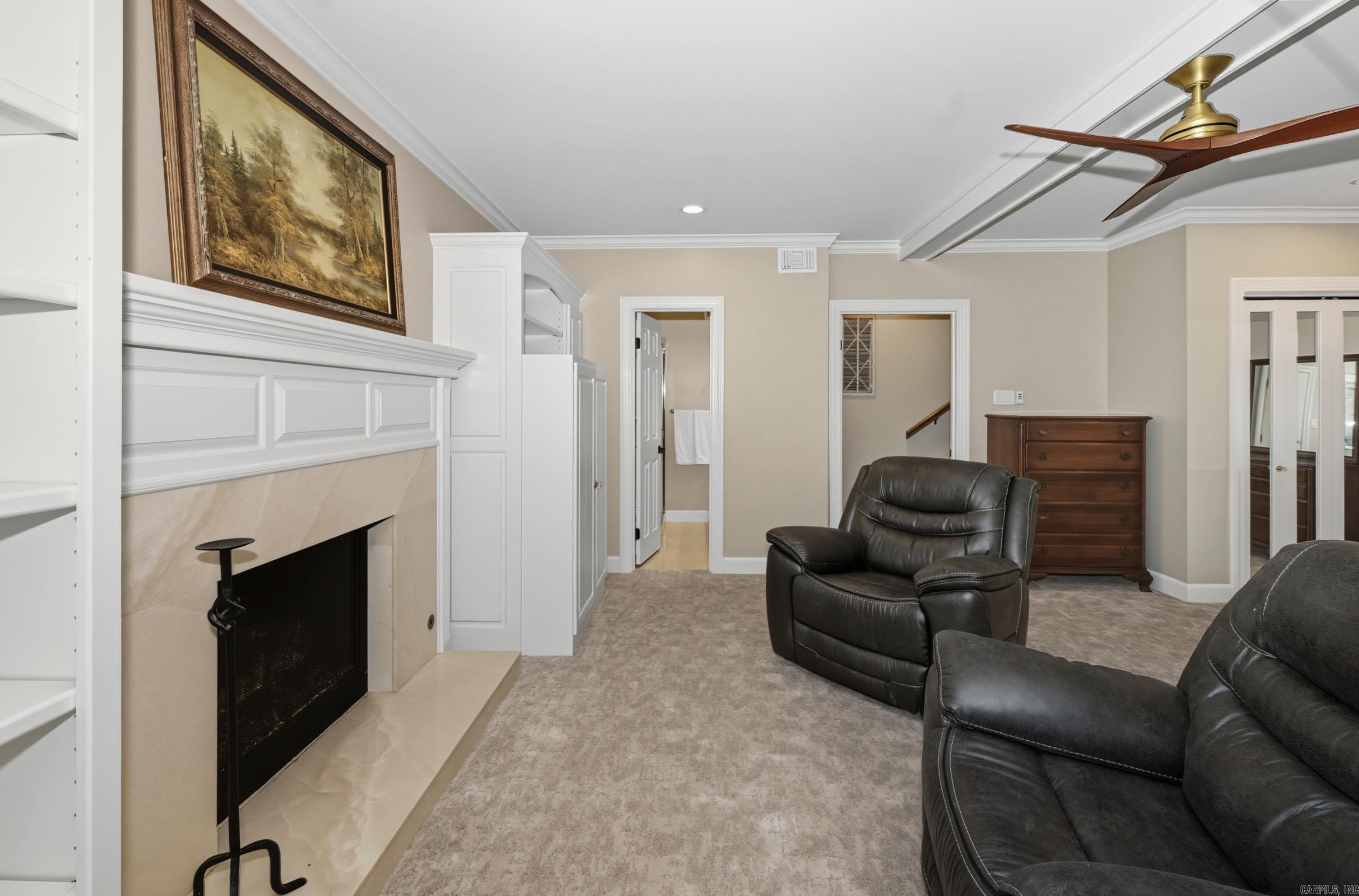 801 Pleasant Valley Drive