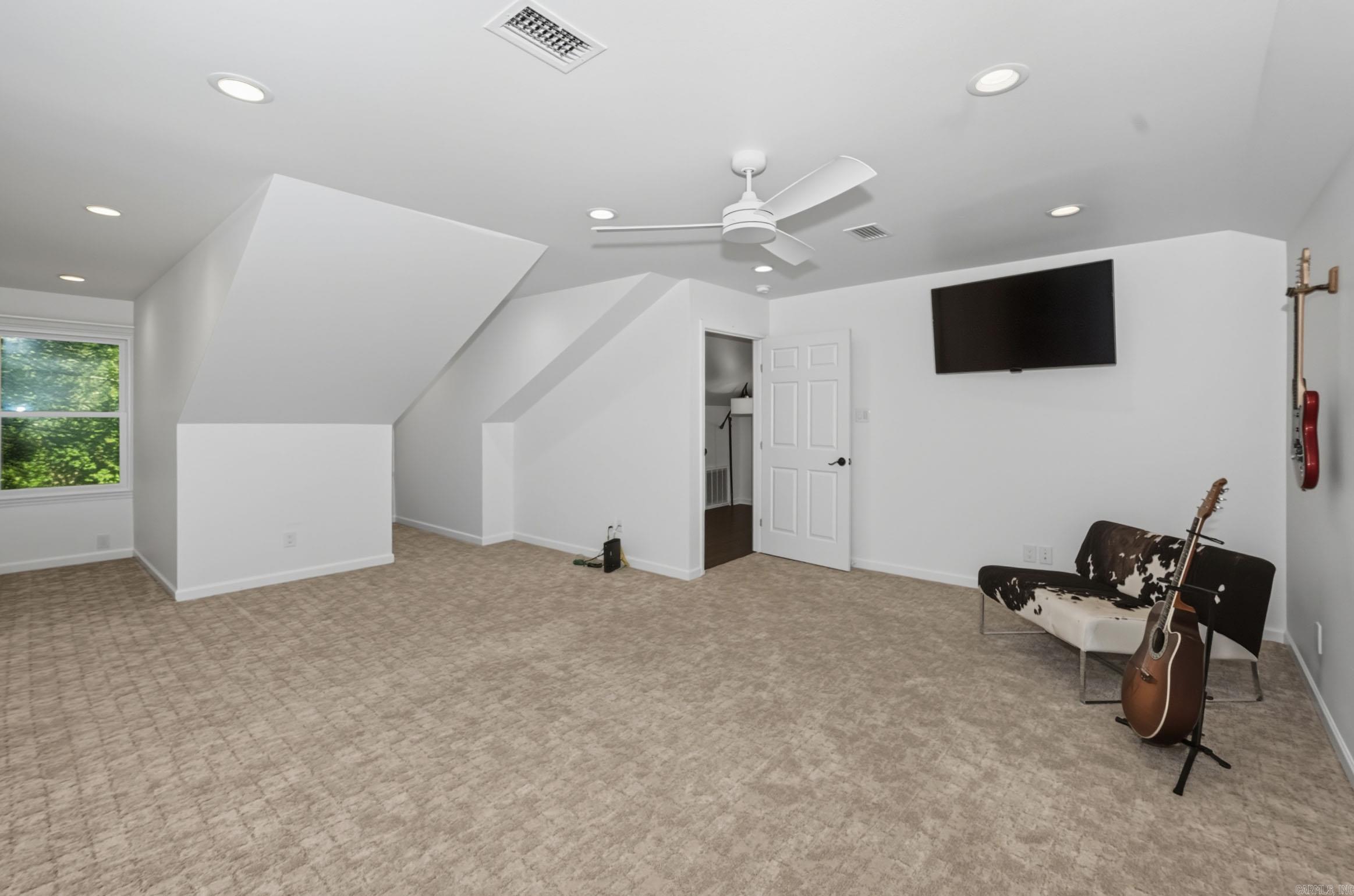 801 Pleasant Valley Drive