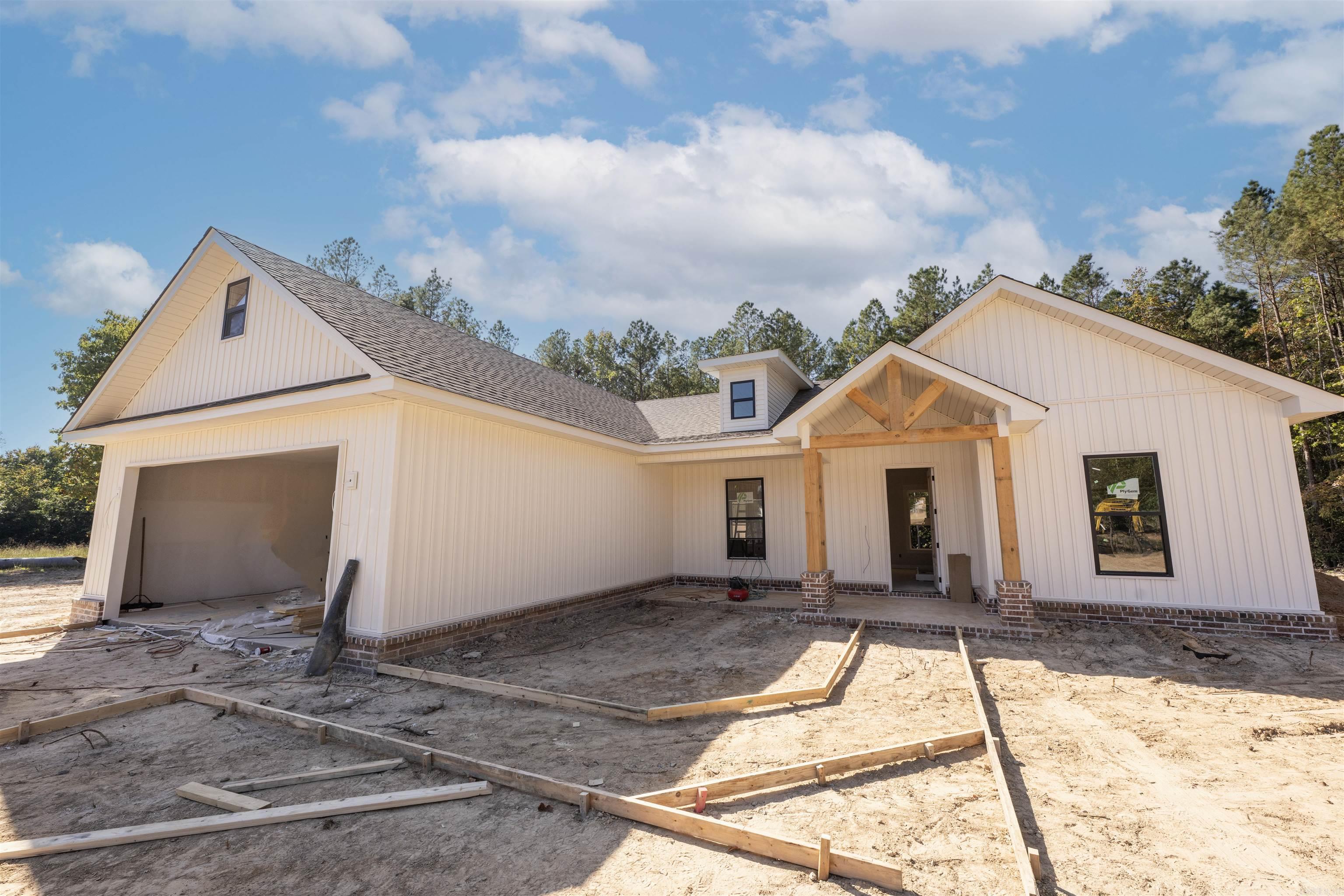 1060 Creekwood Circle