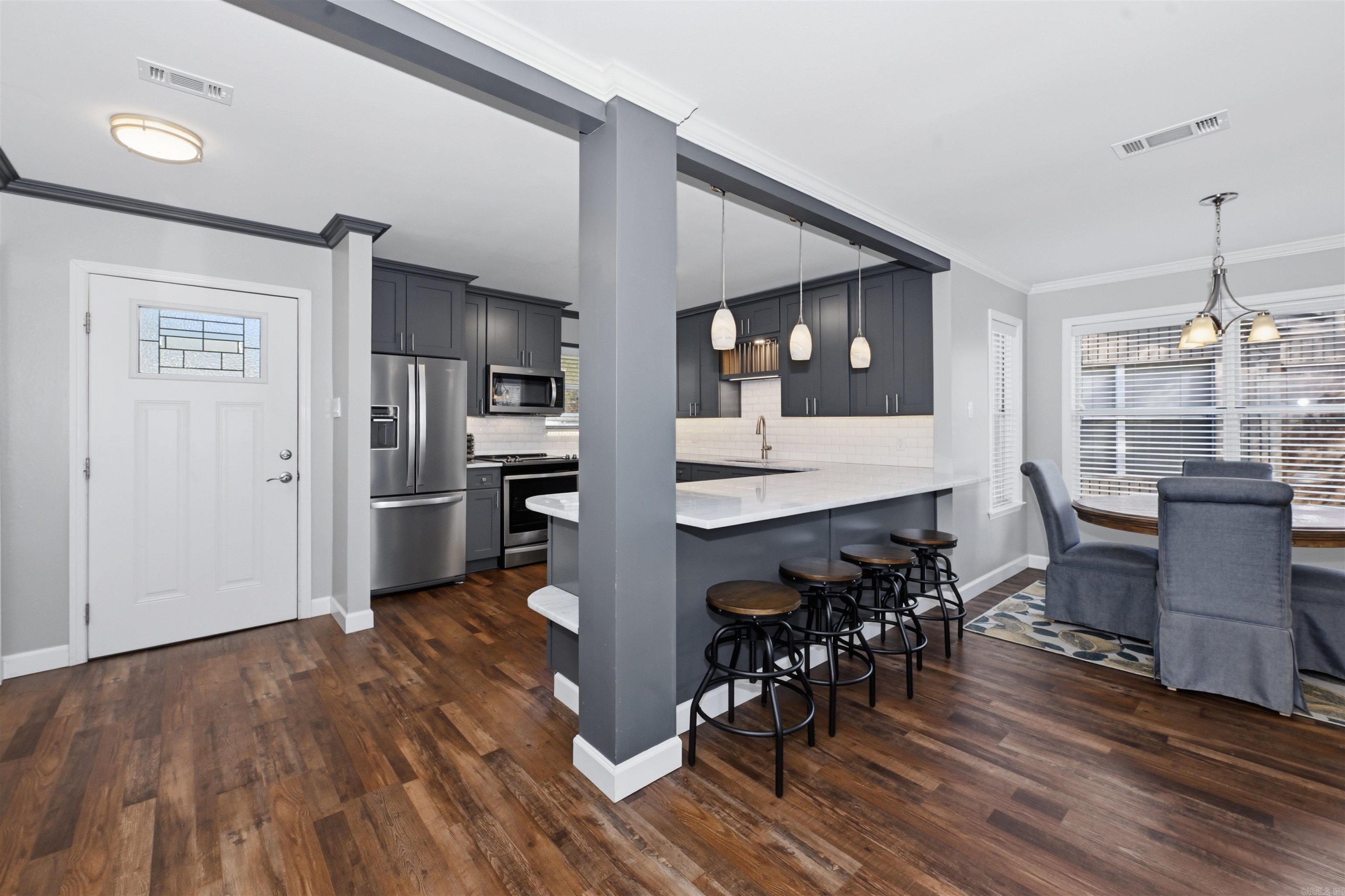 1201 Airport Road Unit: B8