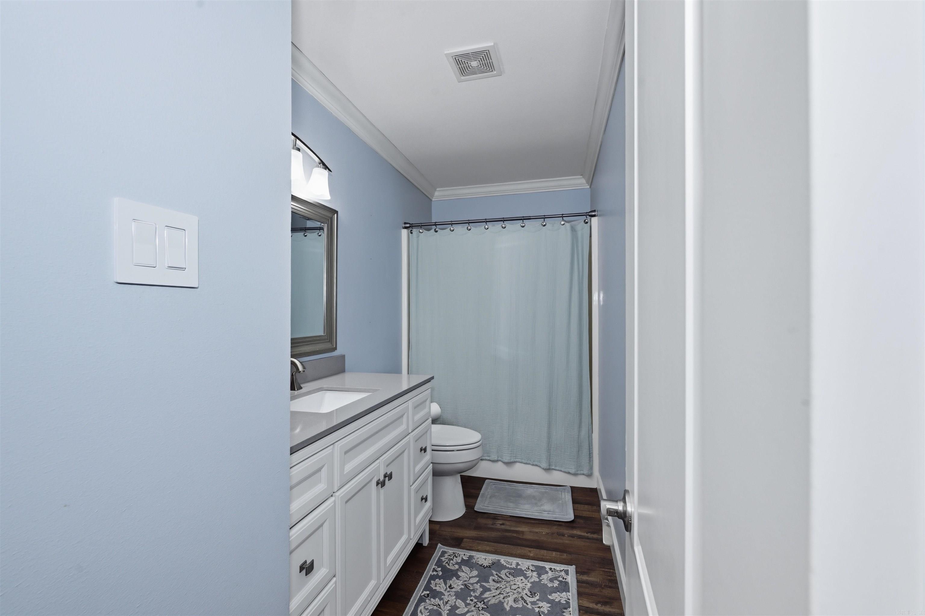 1201 Airport Road Unit: B8