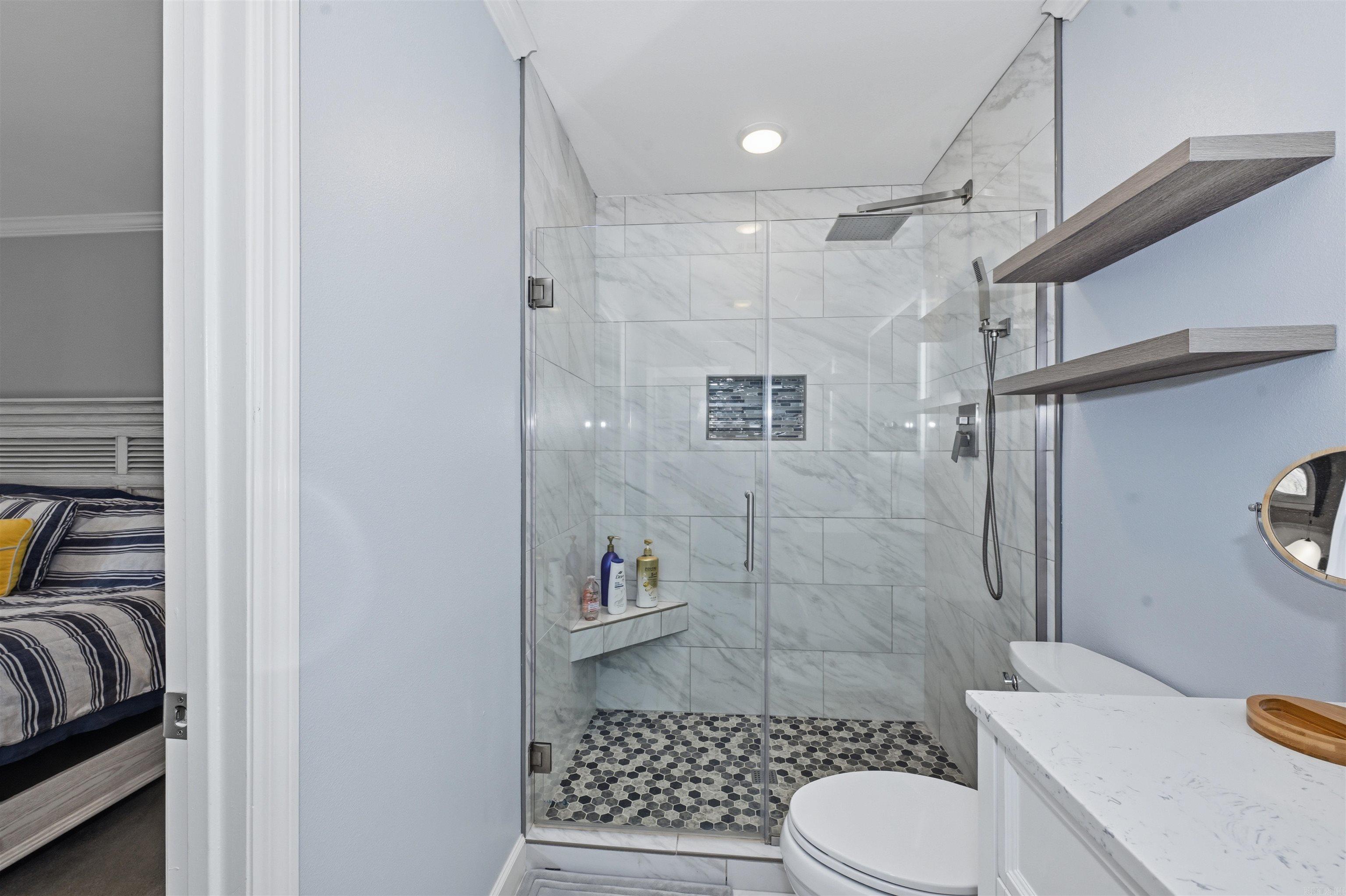 1201 Airport Road Unit: B8