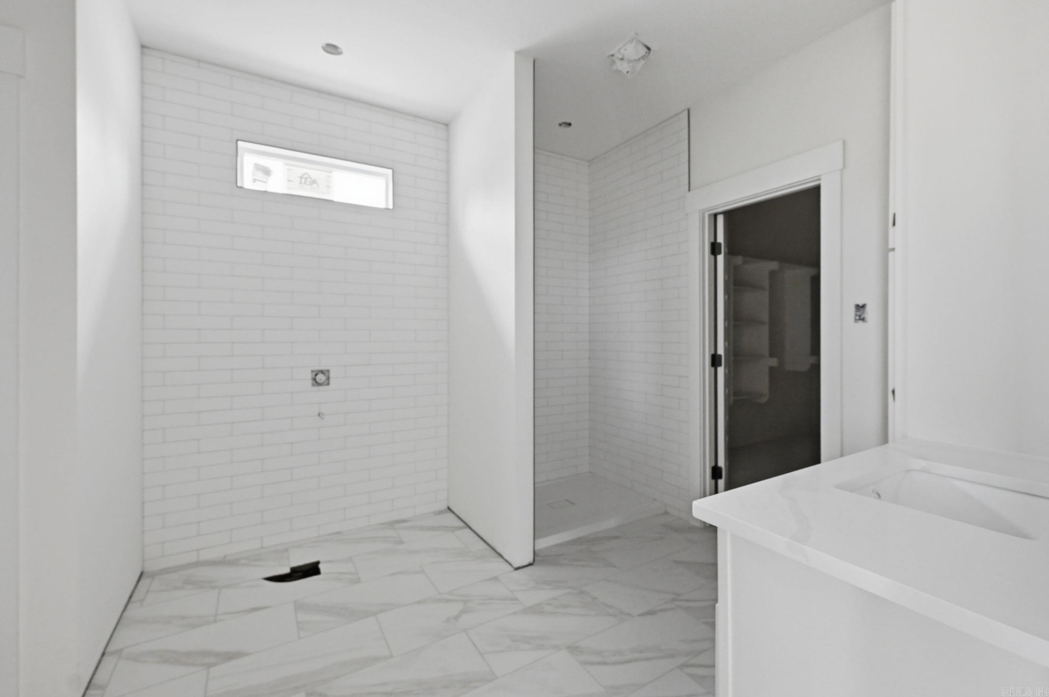 10605 West Miller