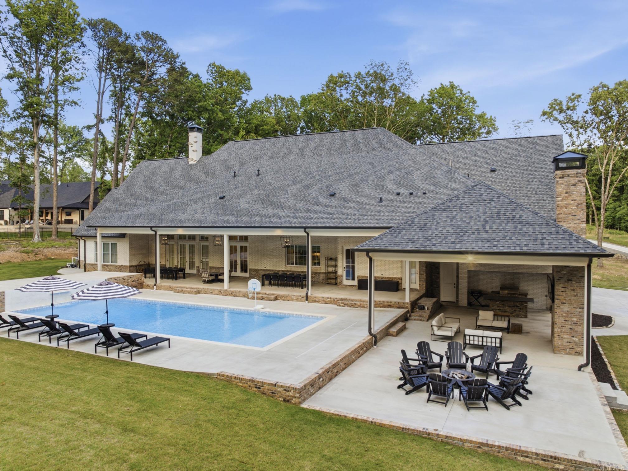 317 Abrielle Lane