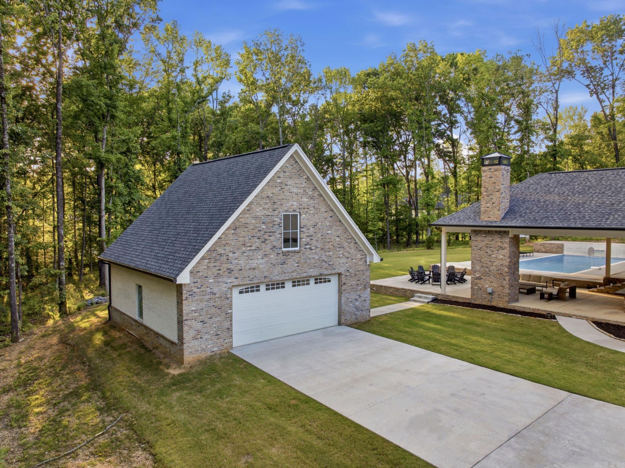 317 Abrielle Lane