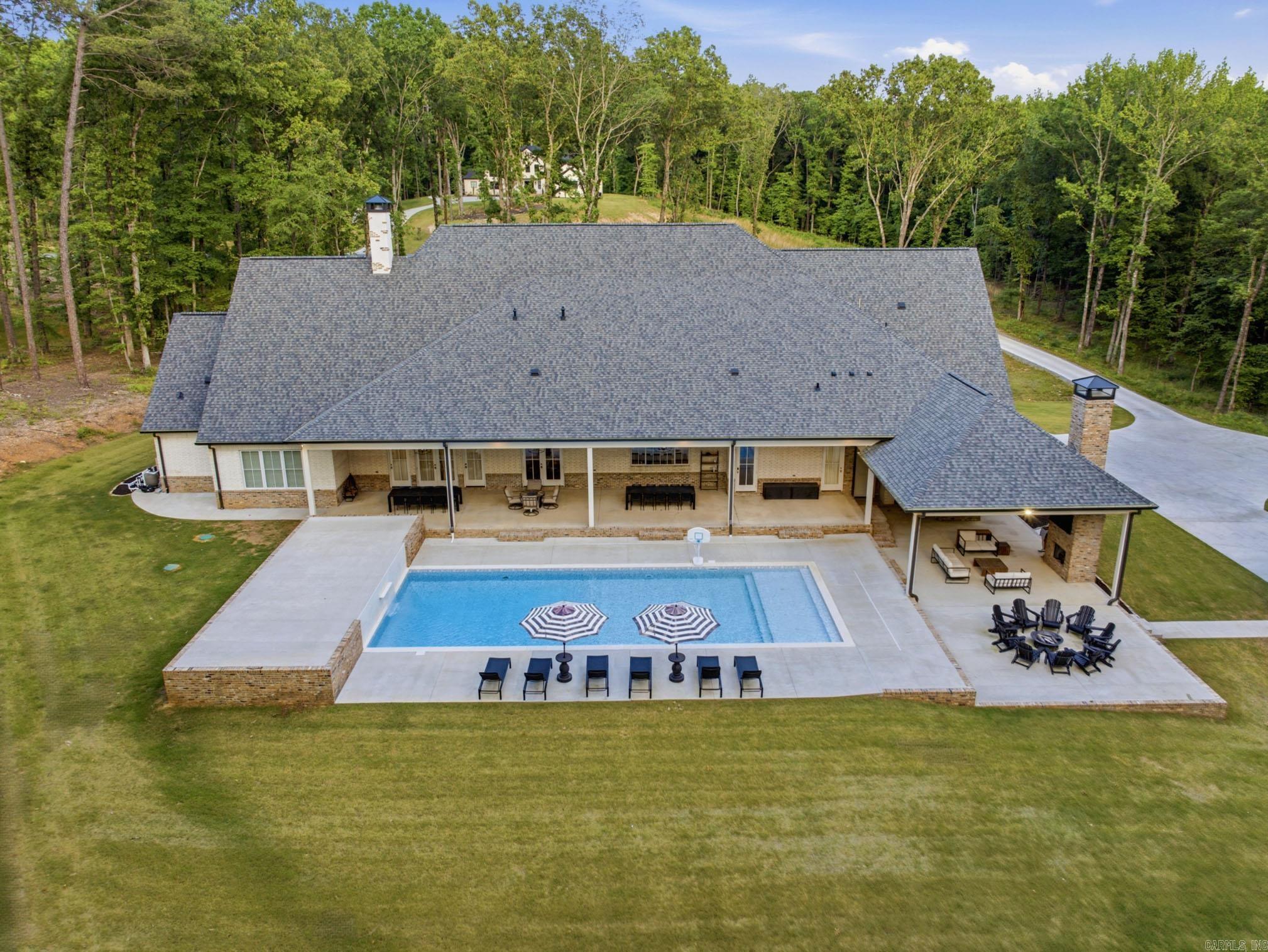 317 Abrielle Lane
