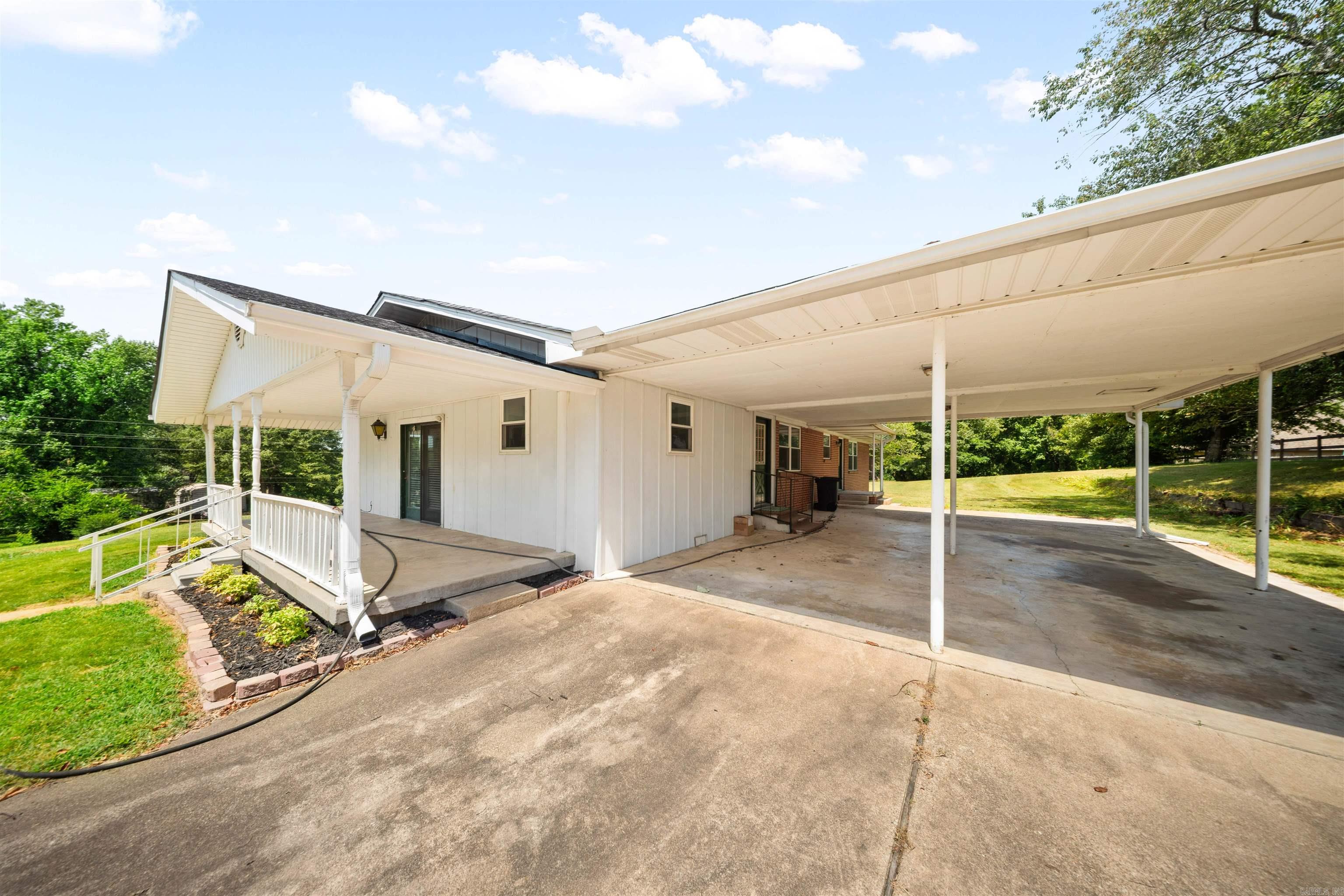 4217 Highway 5