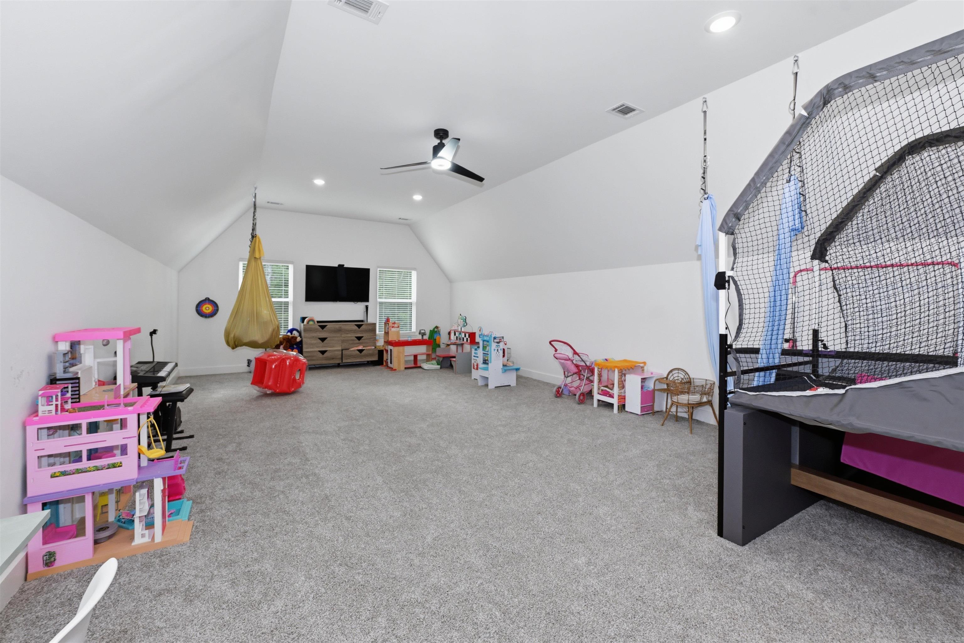 2001 SUNSTONE Drive