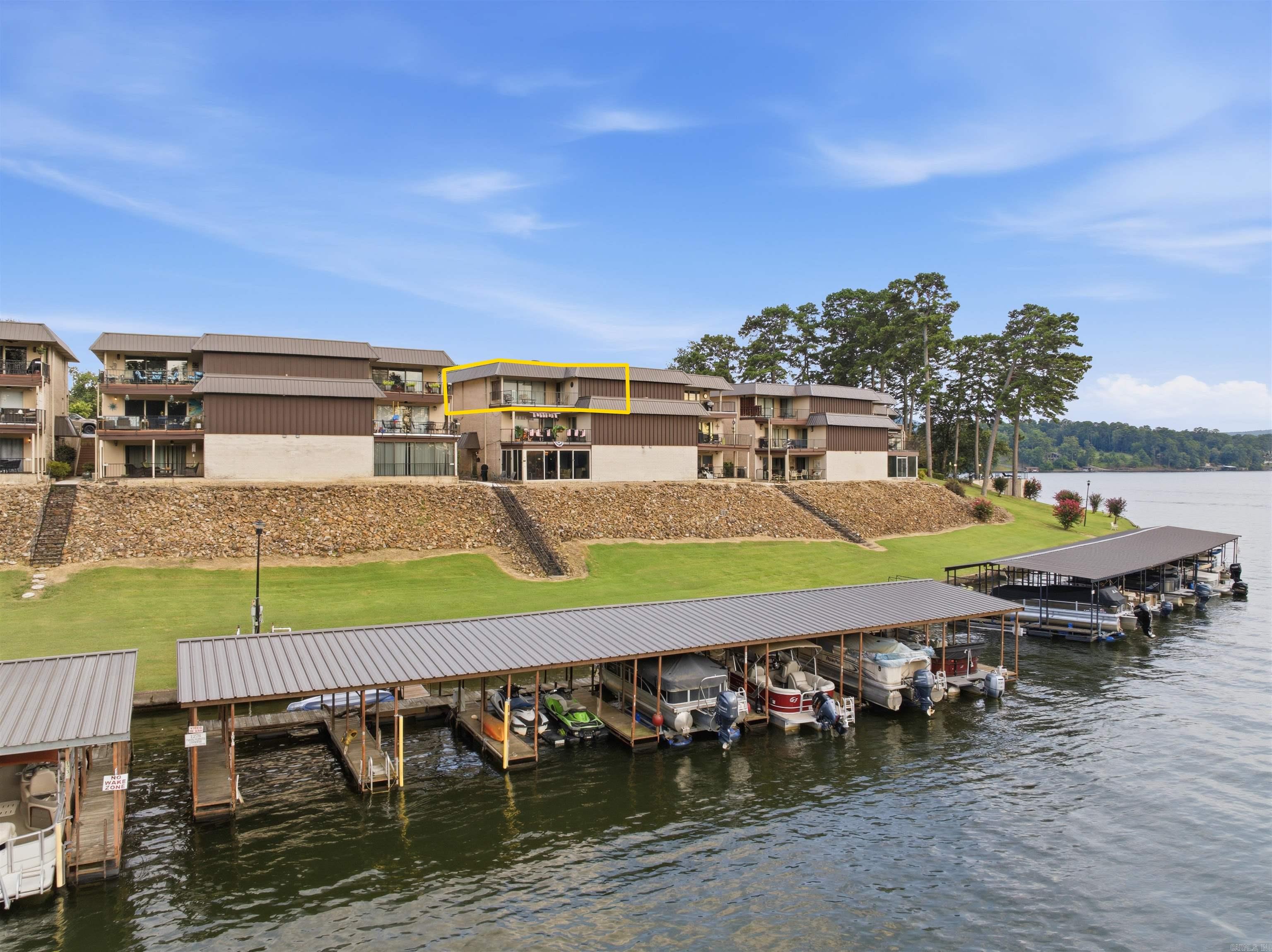 1250 Twin Points Road