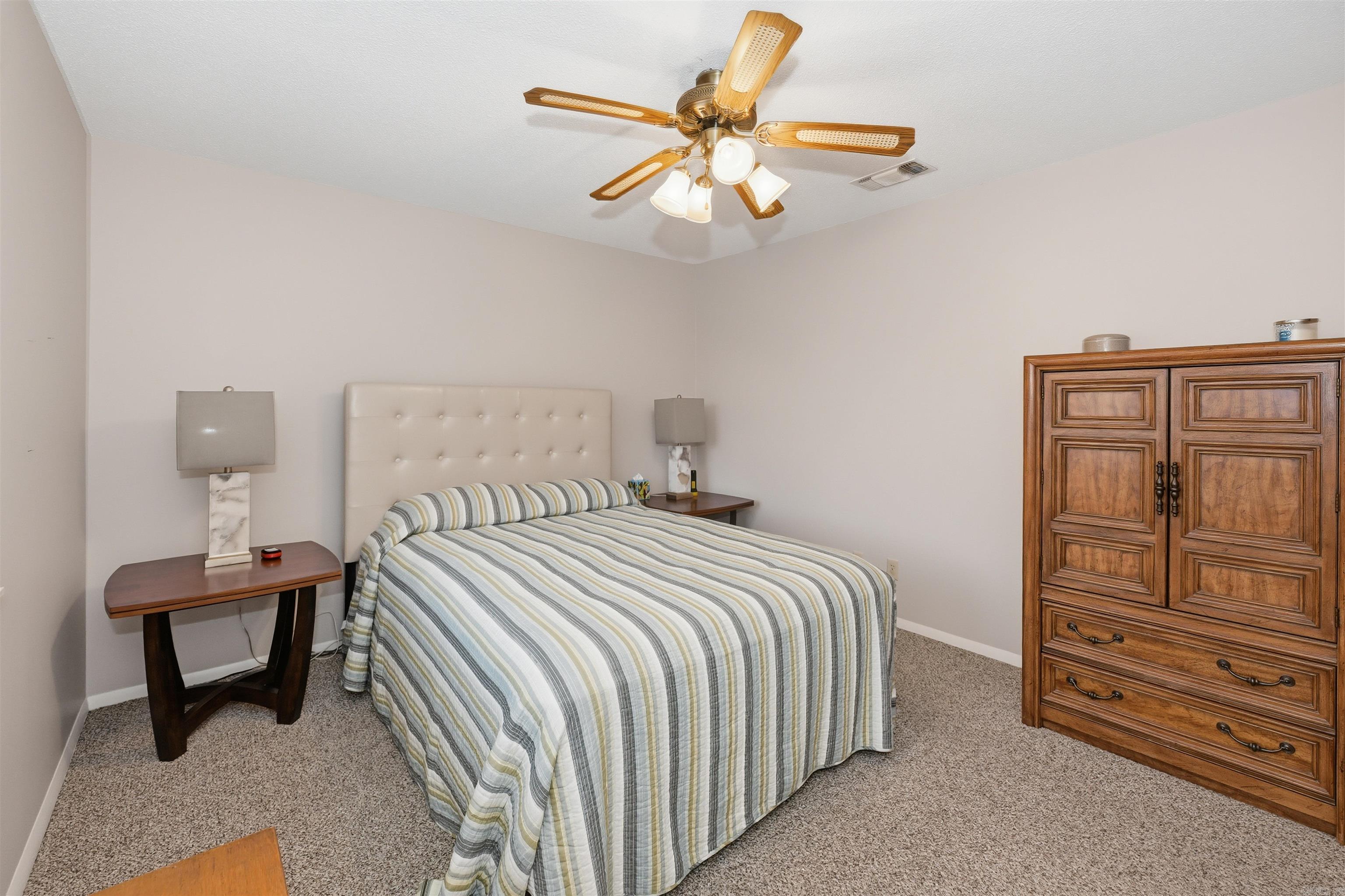 1250 Twin Points Road