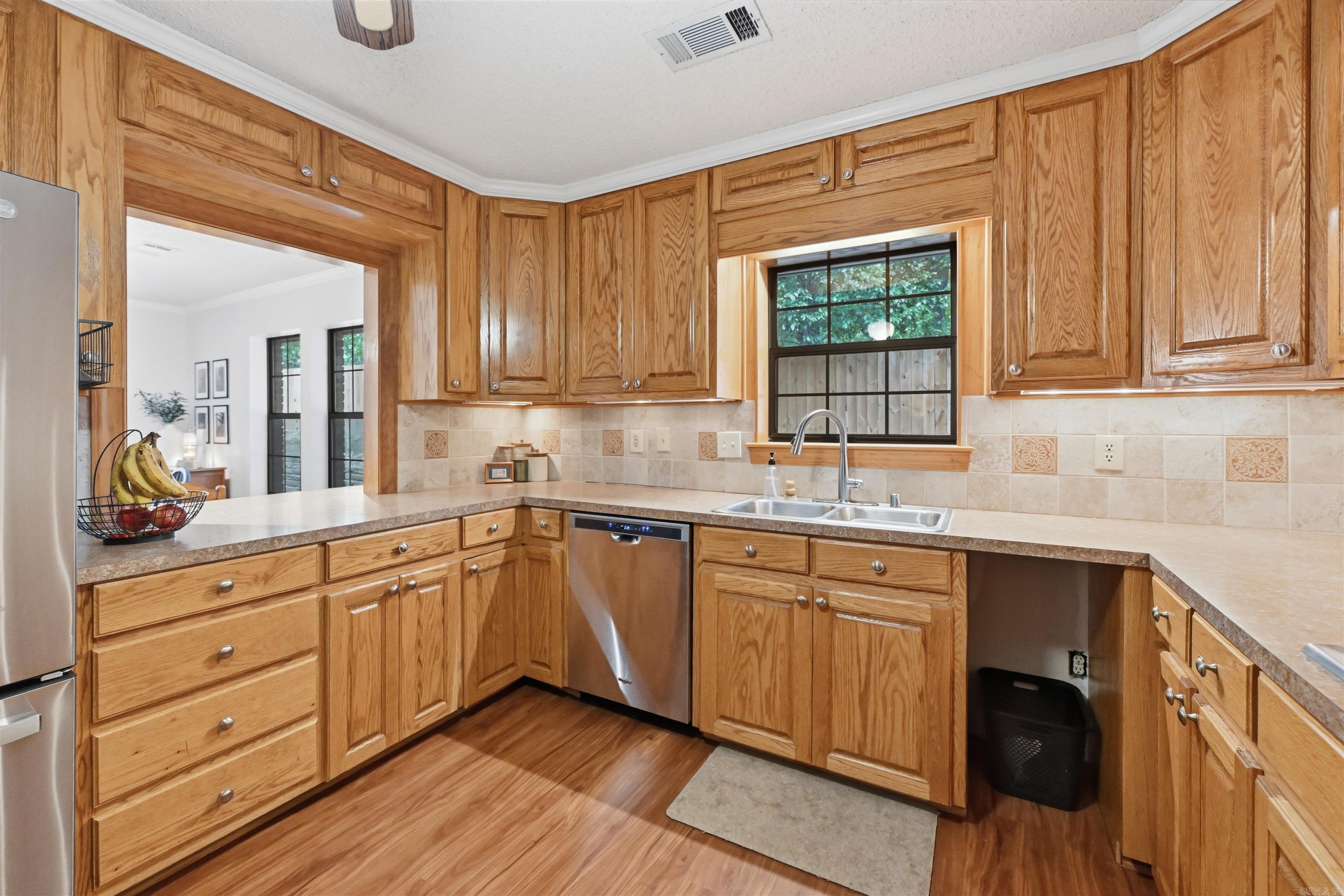 2006 Fairmont Drive