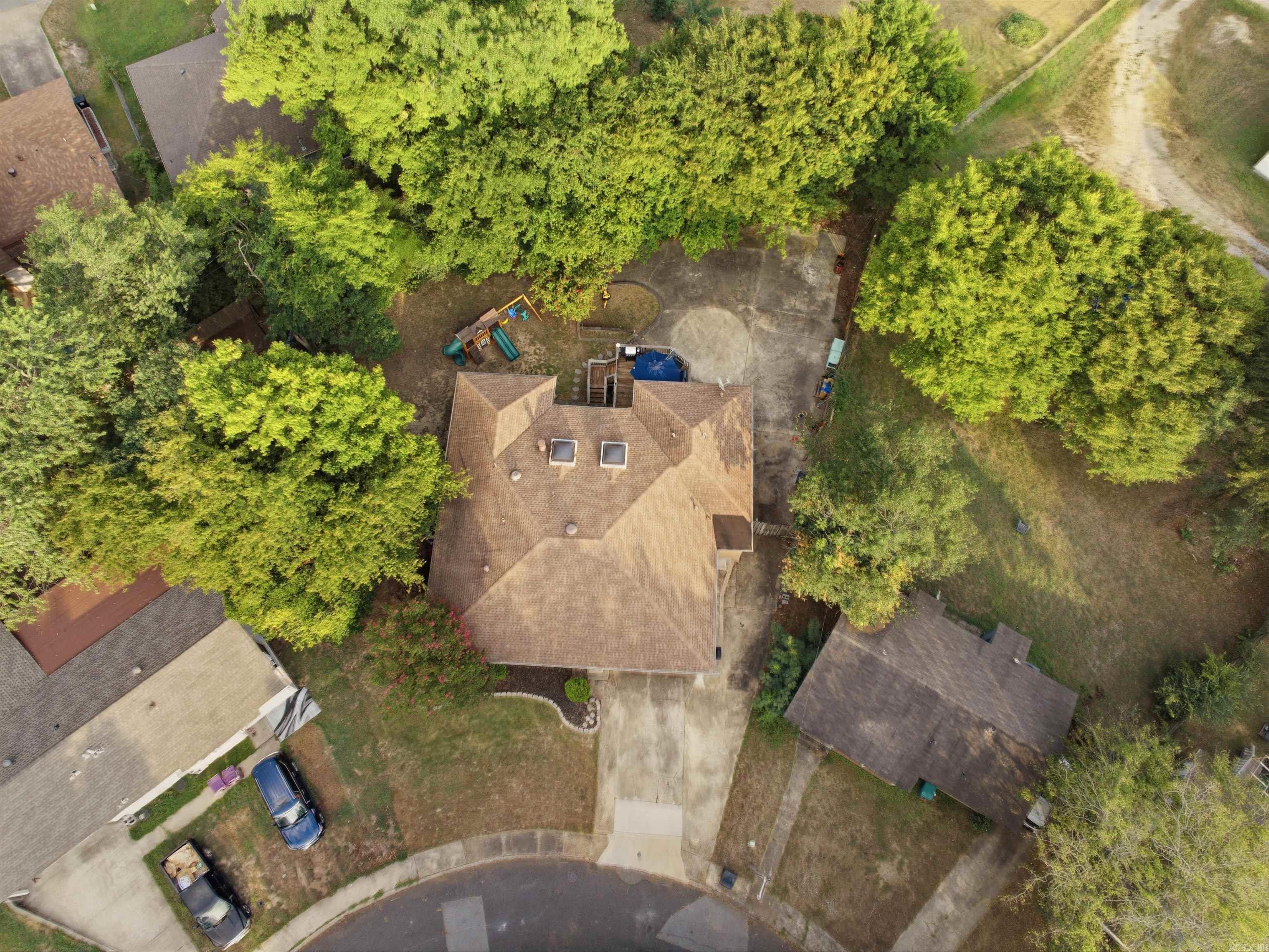 805 Oakwood