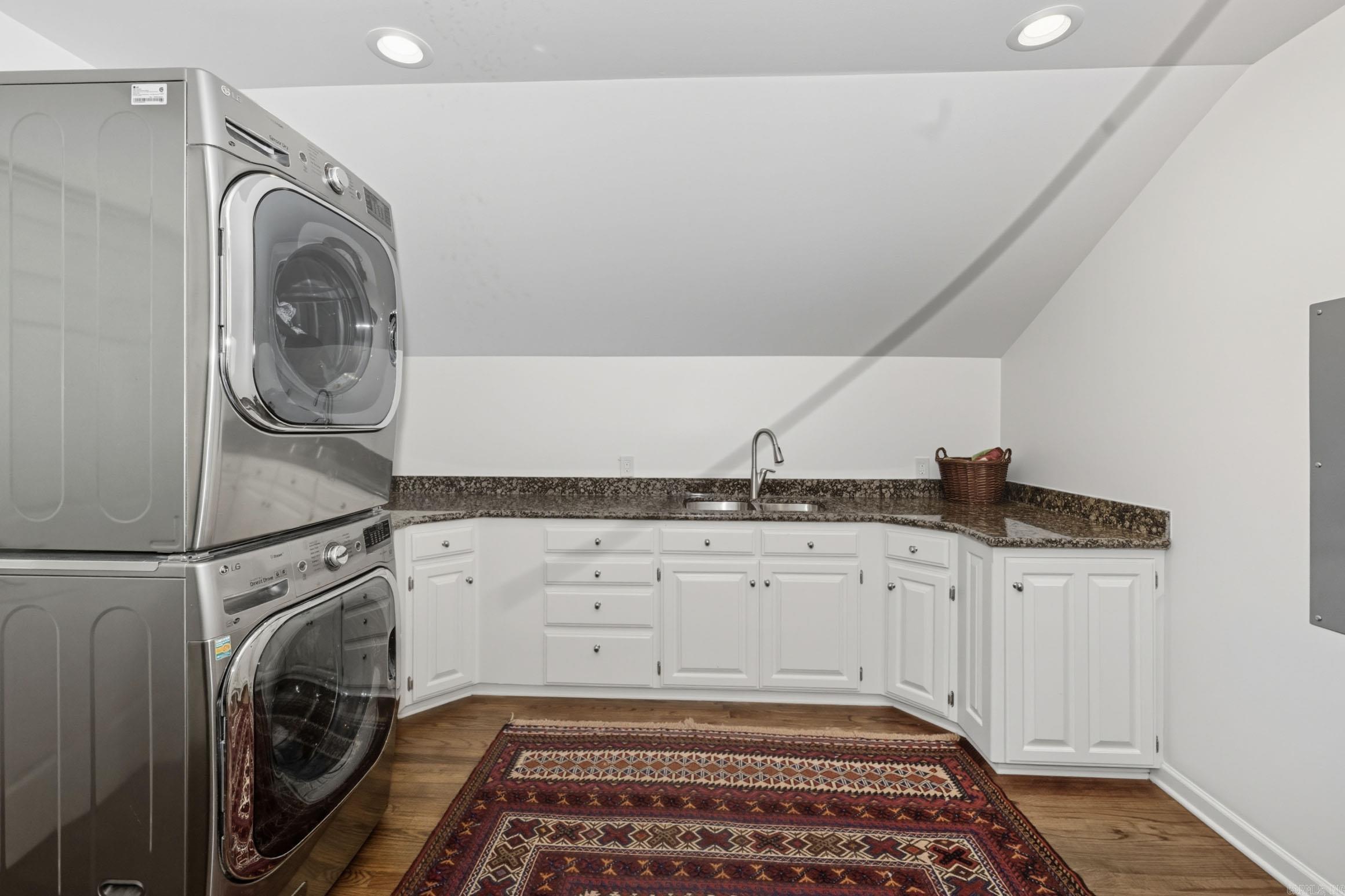 801 Pleasant Valley Drive Unit: 19