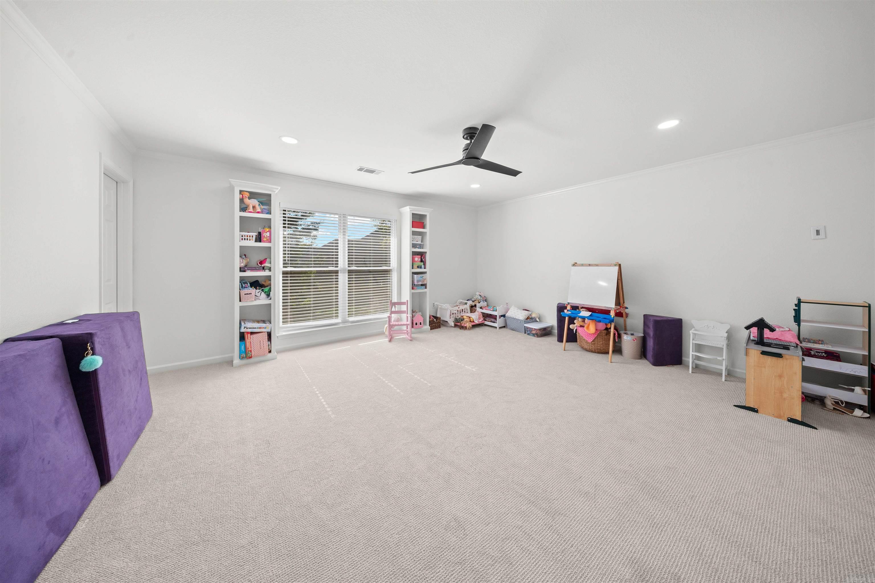 5006 Colonial Court