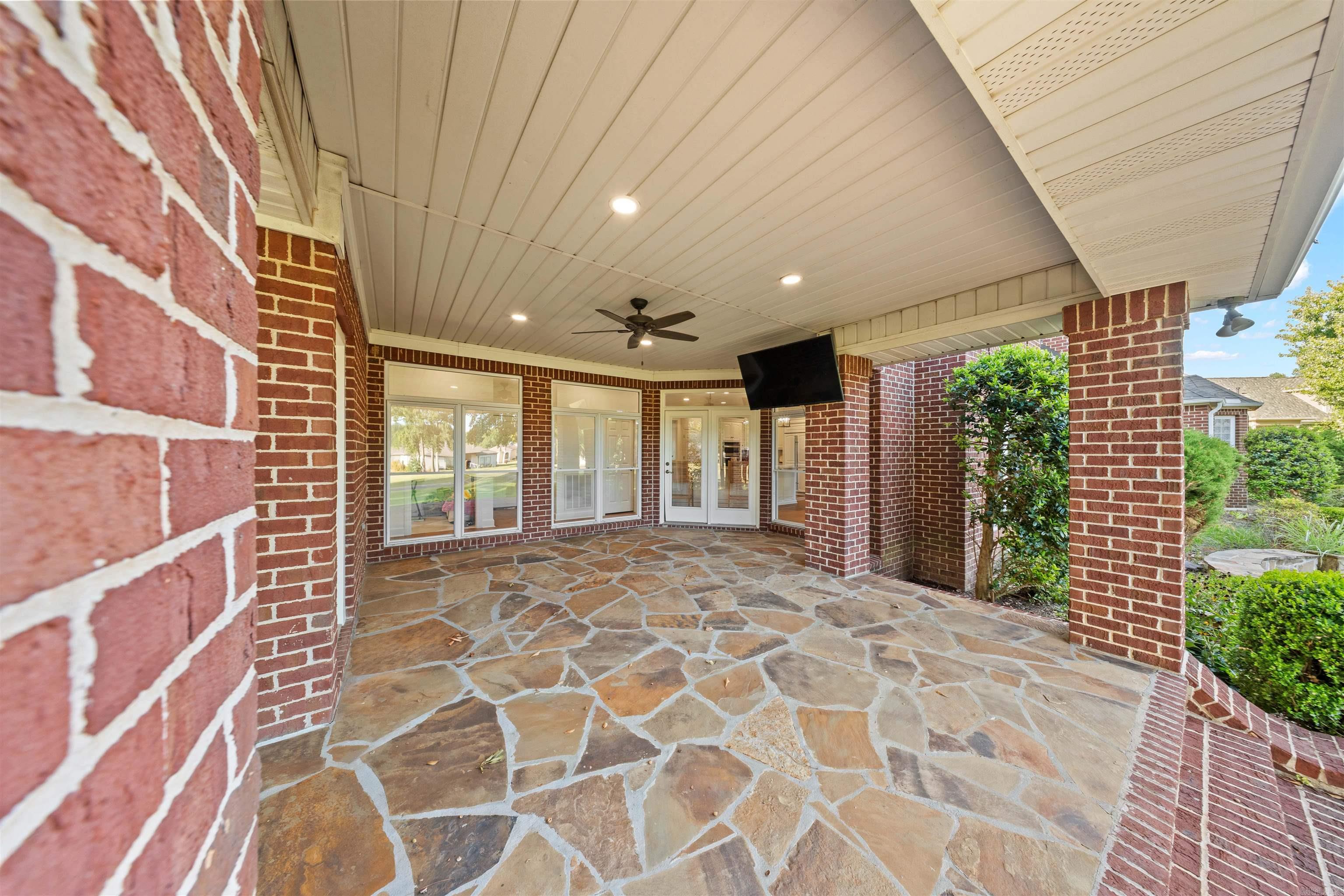 5006 Colonial Court