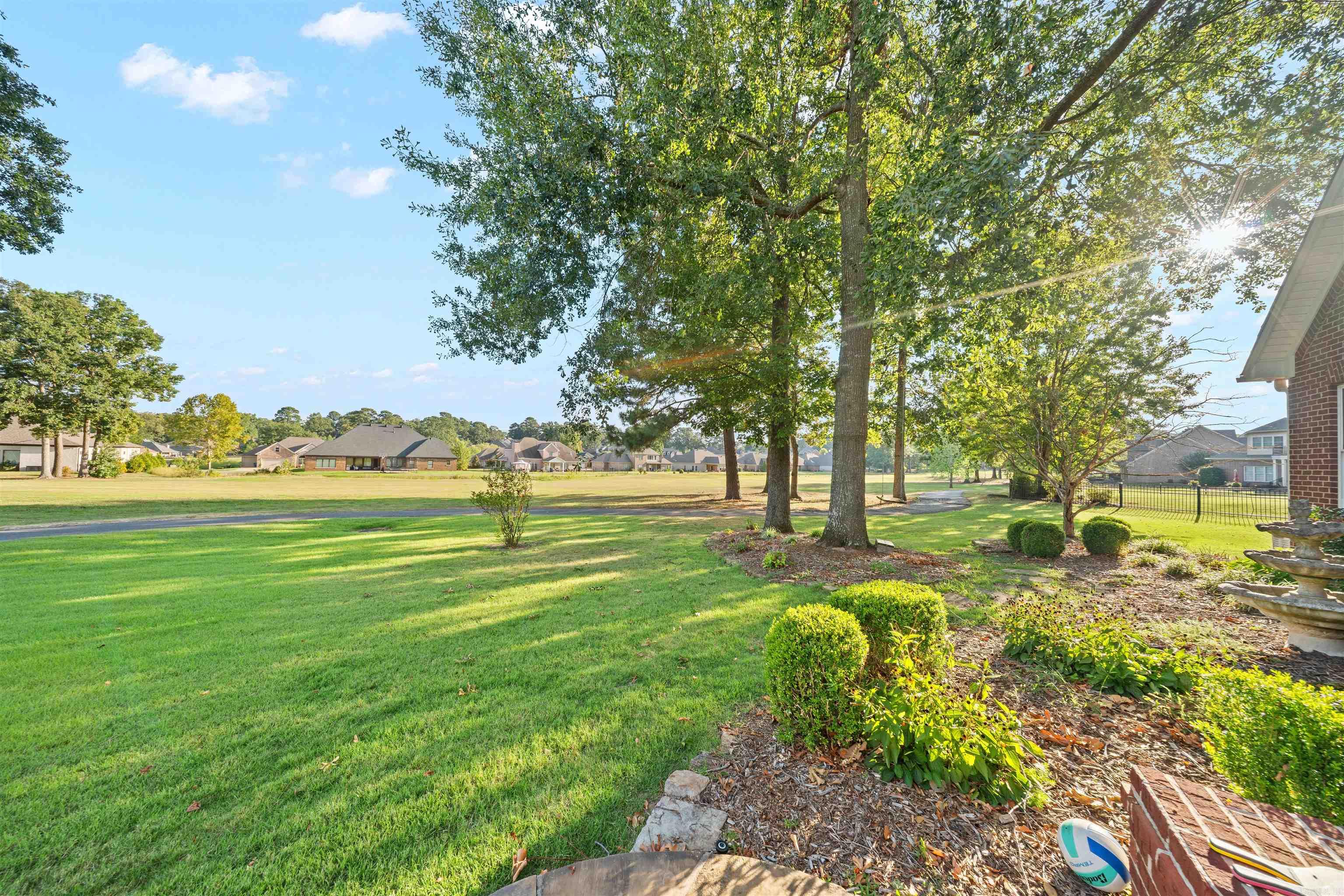 5006 Colonial Court