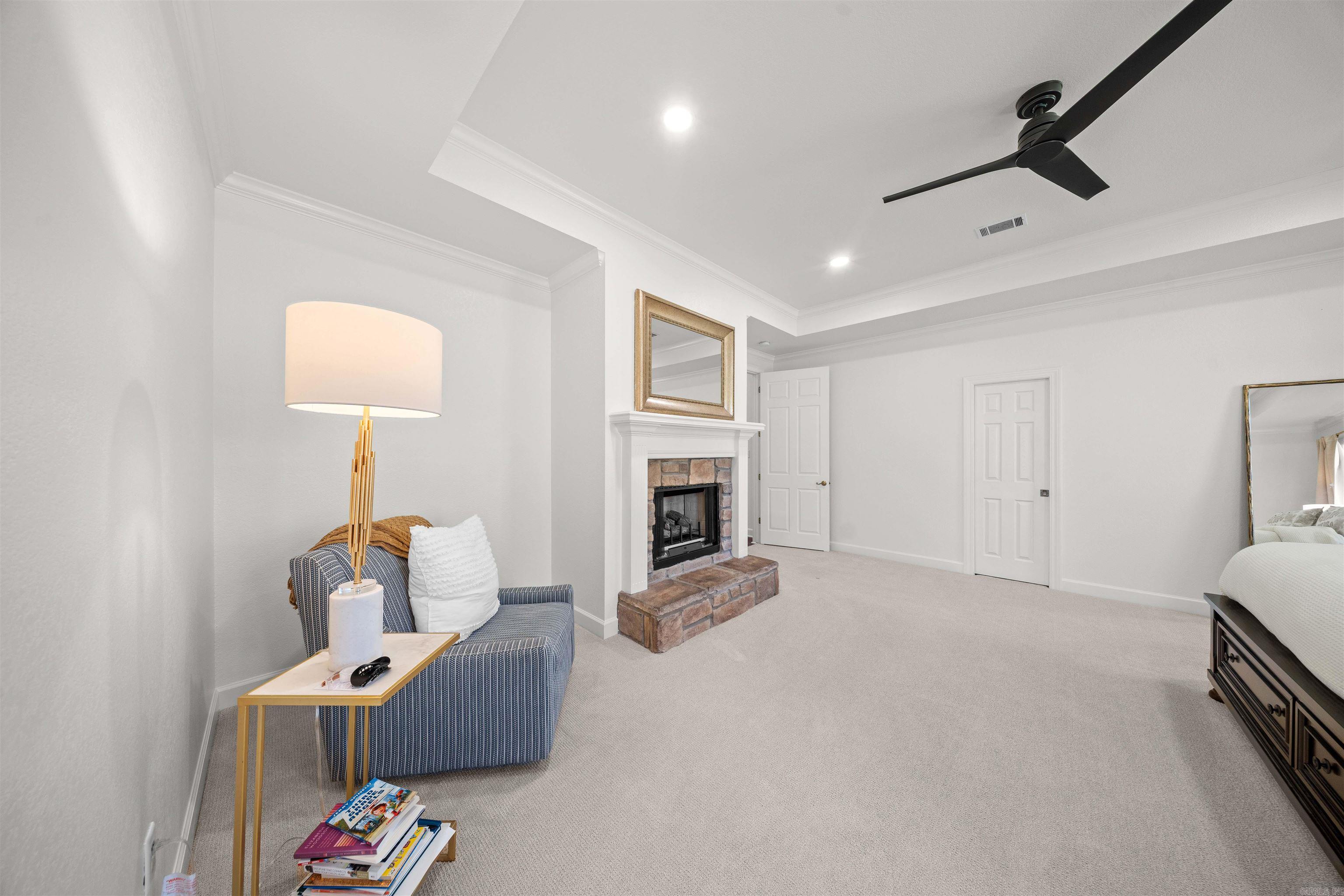 5006 Colonial Court