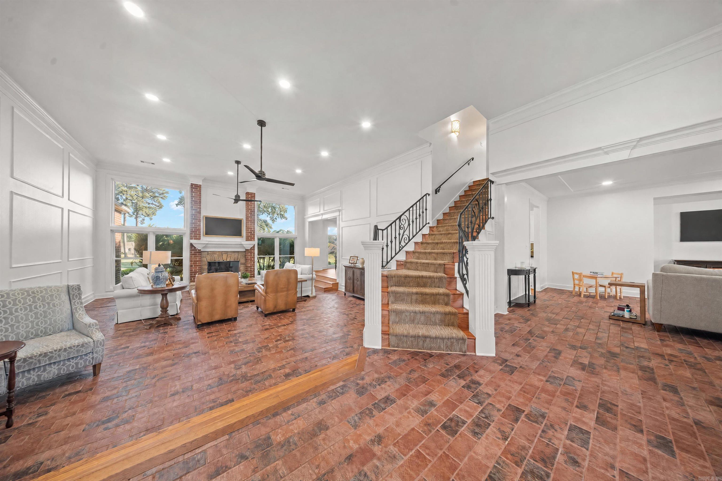 5006 Colonial Court