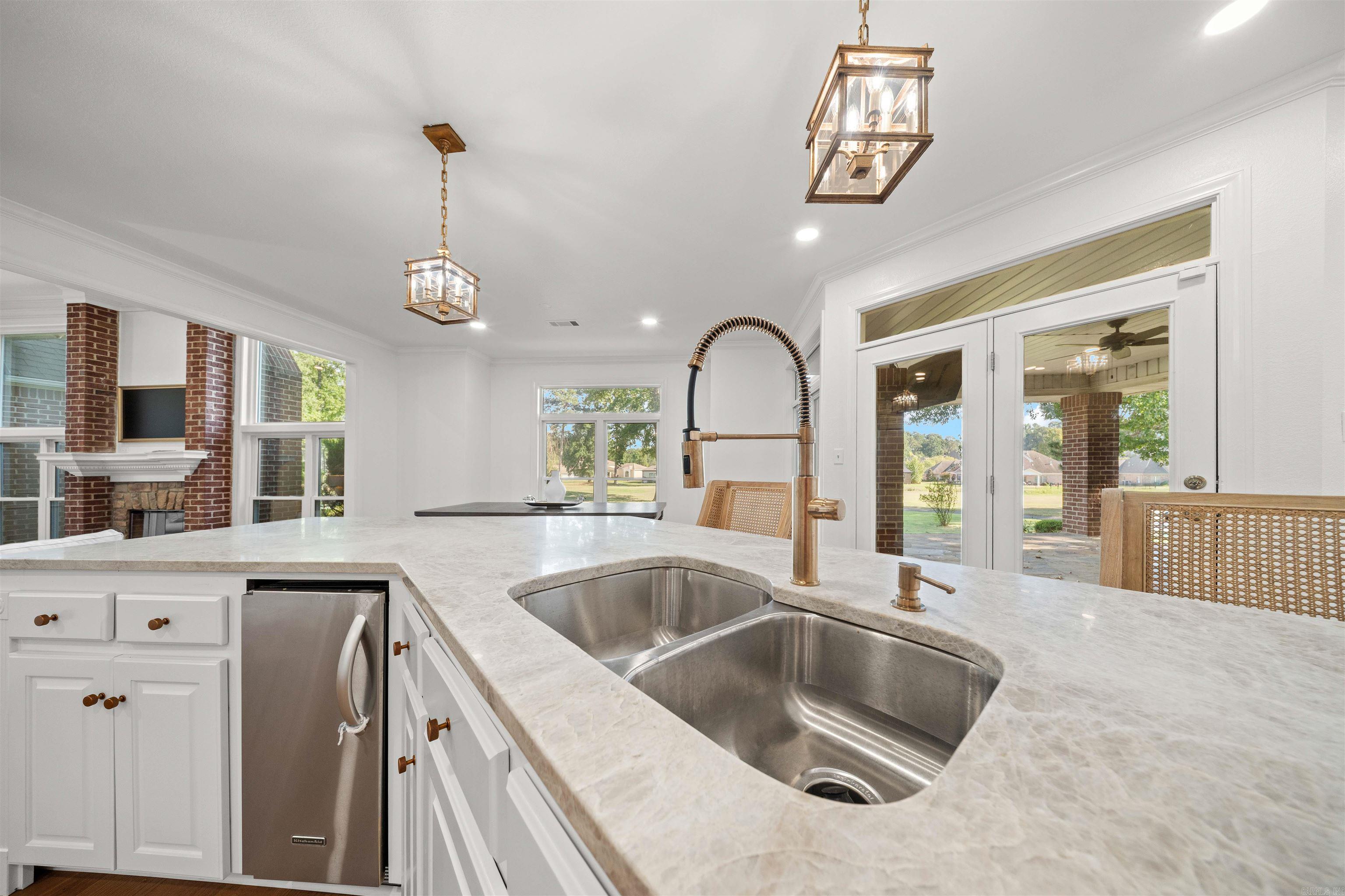 5006 Colonial Court