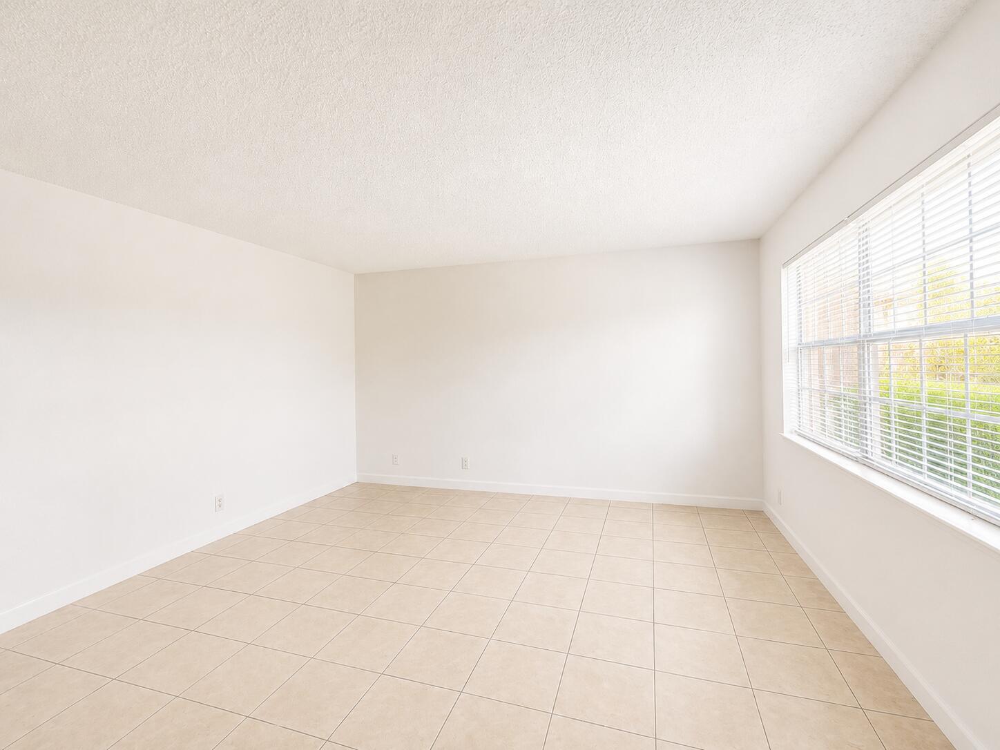 11473 NW 42nd Street