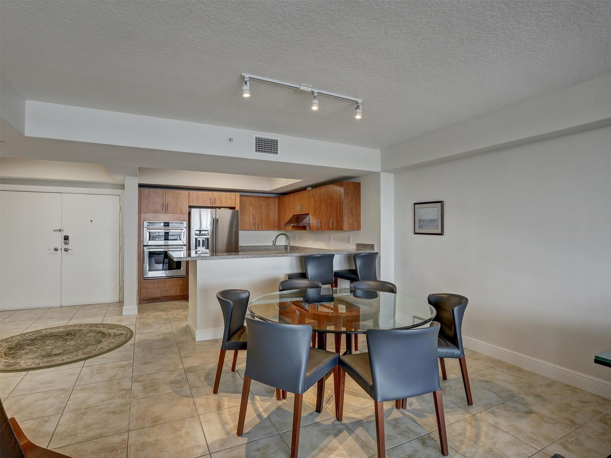 2700 N Federal Hwy 406