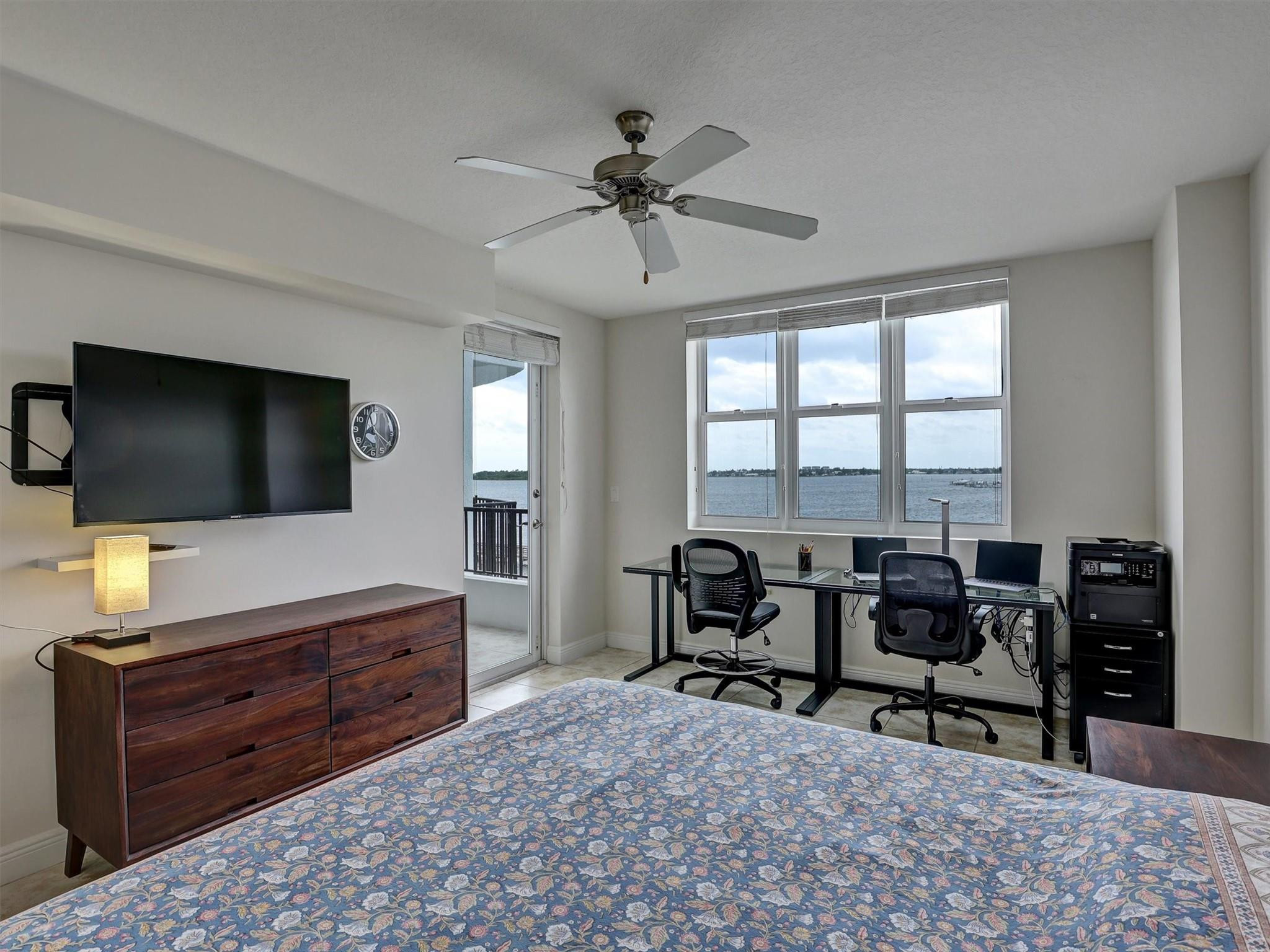 2700 N Federal Hwy 406